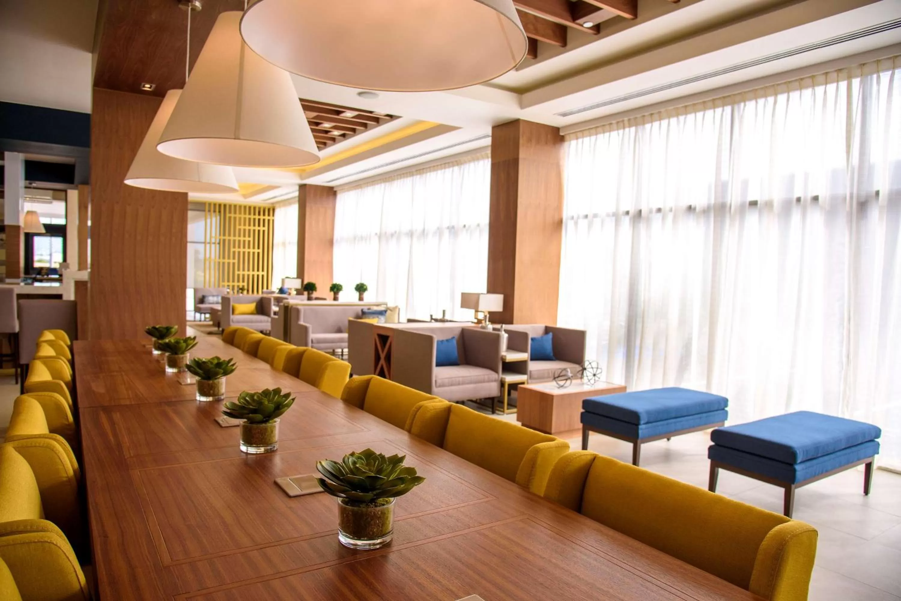 Restaurant/places to eat in Hampton Inn Piedras Negras