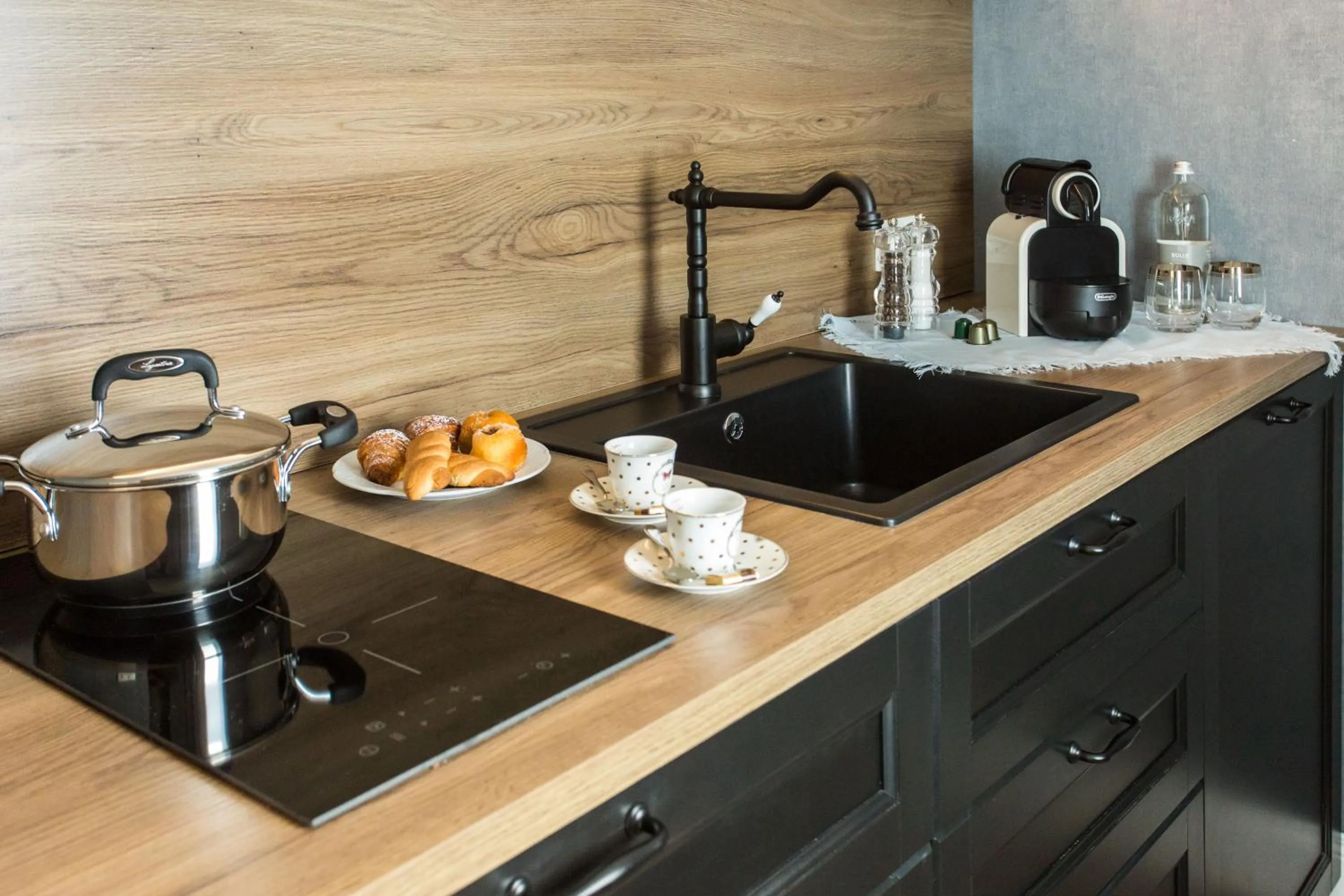 Coffee/tea facilities in Marina Holiday & Spa