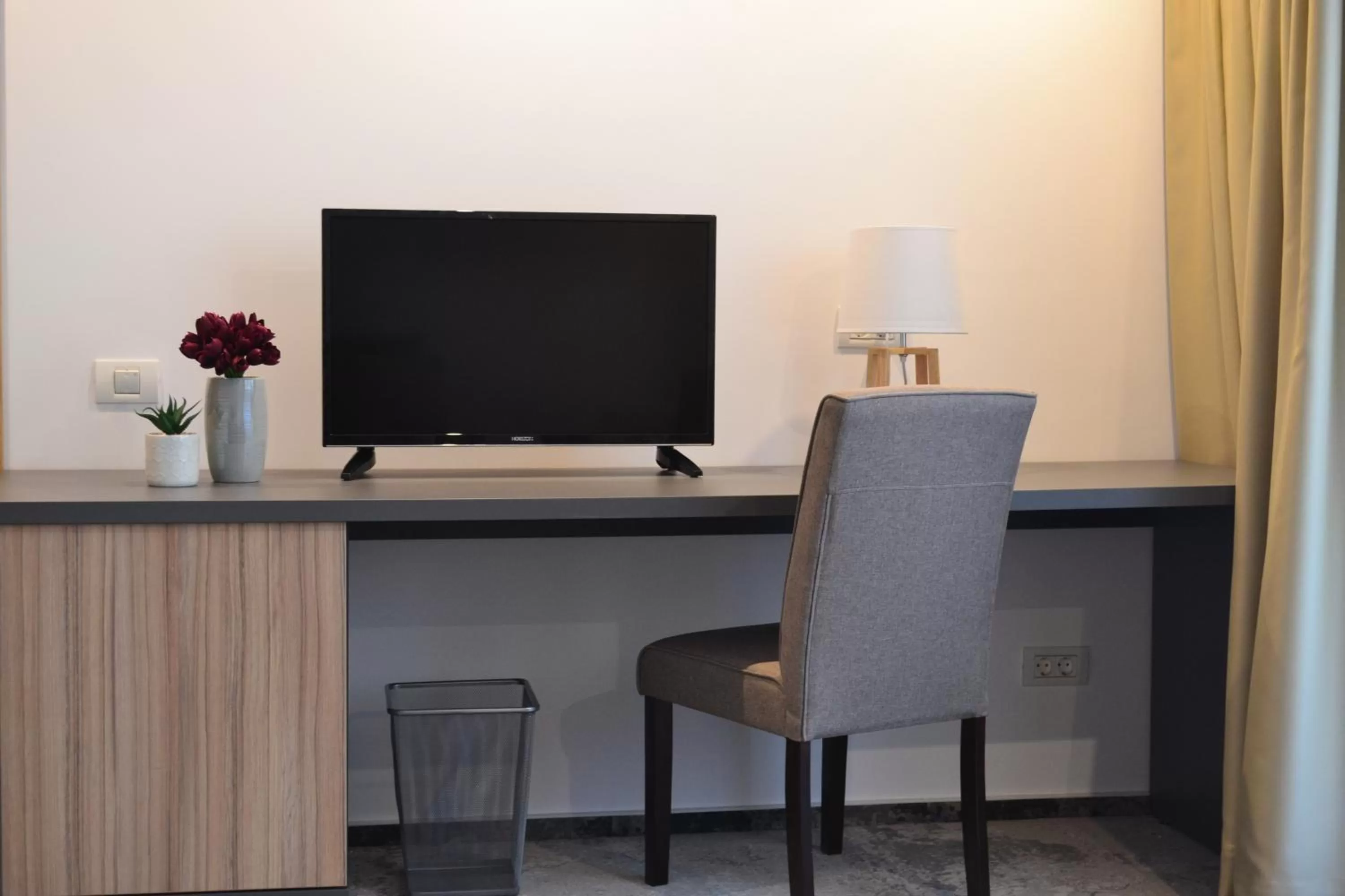 Business facilities in YMY Boutique Residence