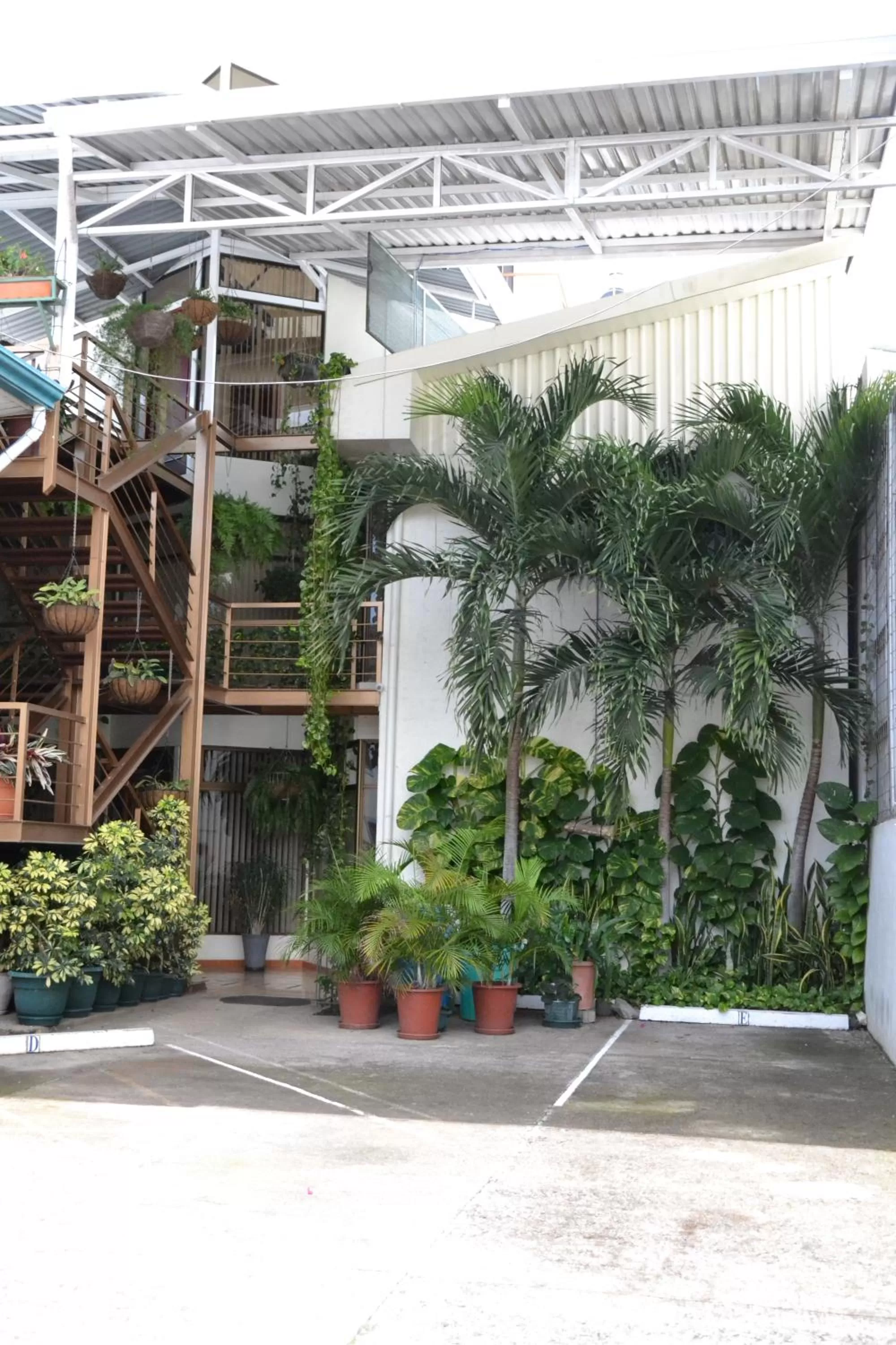 Parking, Property Building in Oro Apart Hotel