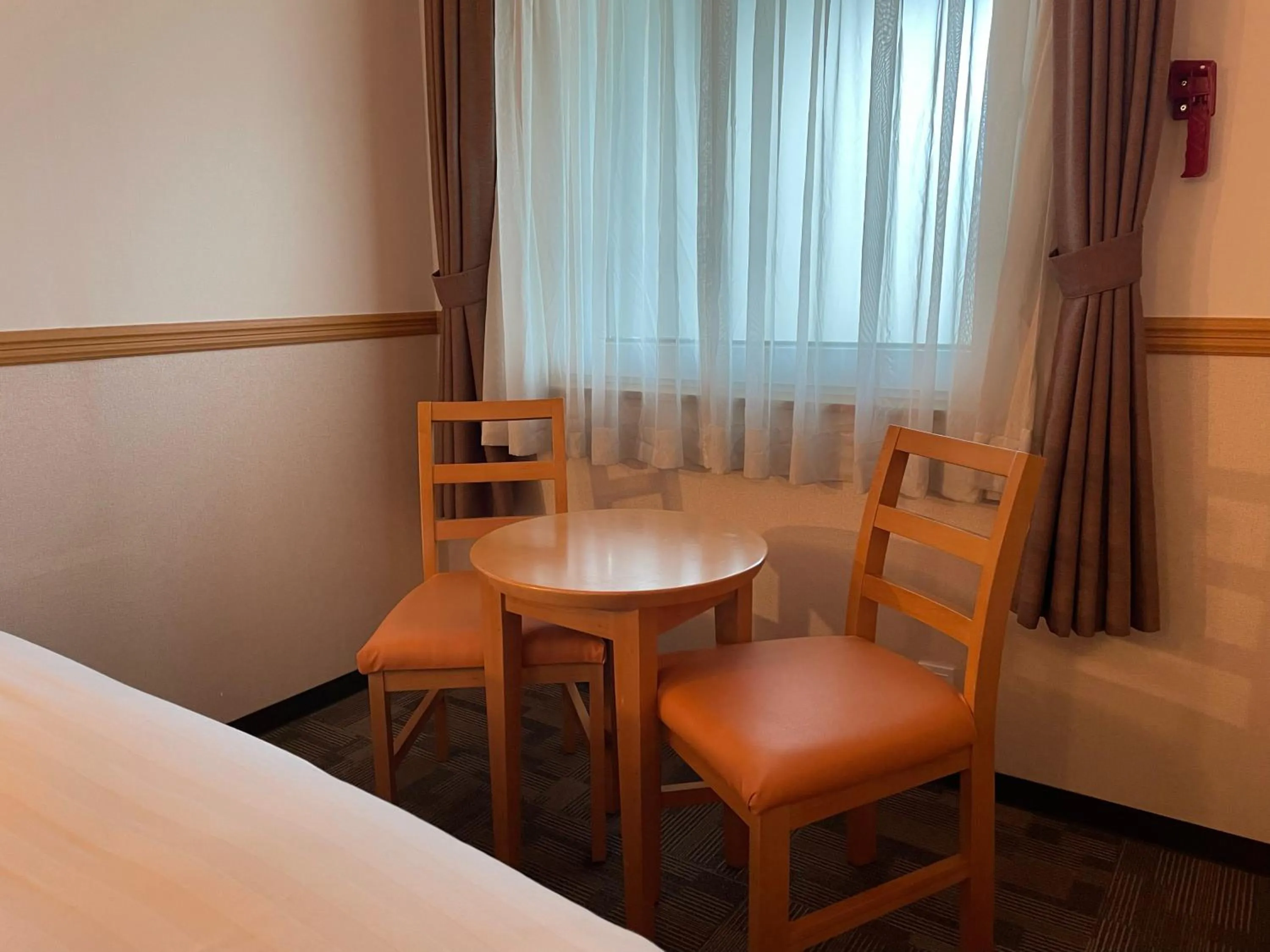 hair dresser, Bed in Toyoko Inn Busan Seomyeon