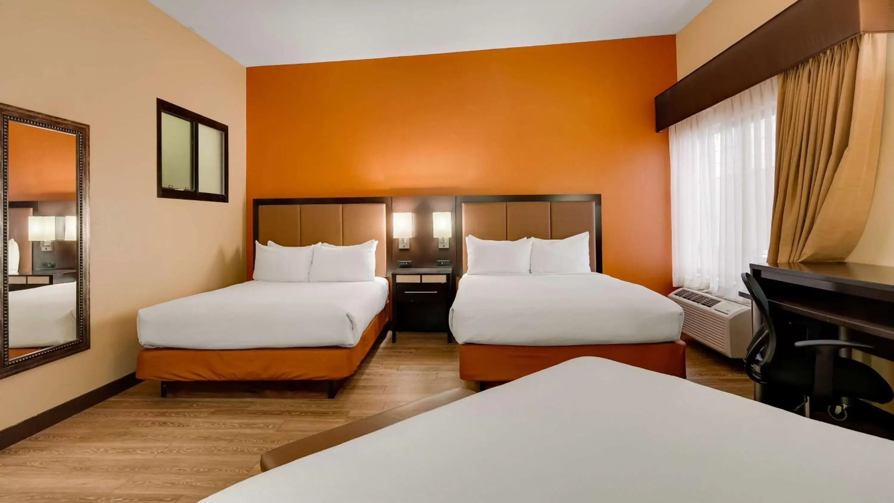 Family Room - Non-Smoking in Best Western View of Lake Powell Hotel Family Room - Non-Smoking in Best Western View of Lake Powell Hotel