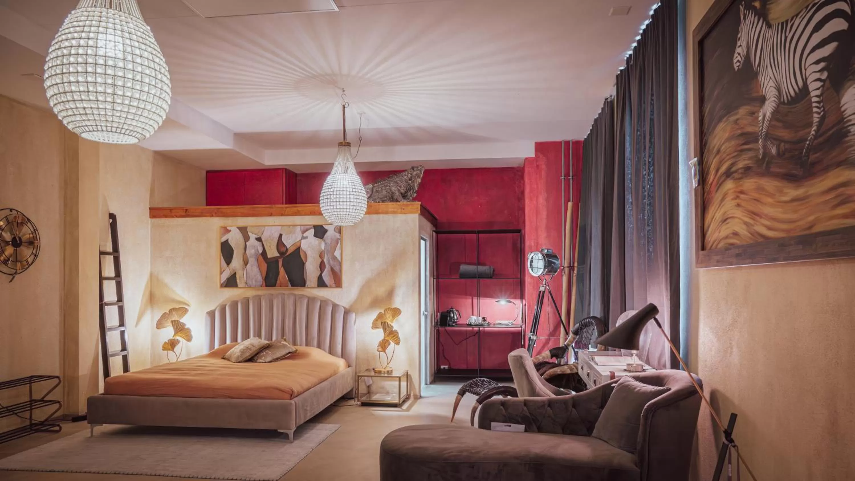 Bedroom, Bed in No1 Art B&B