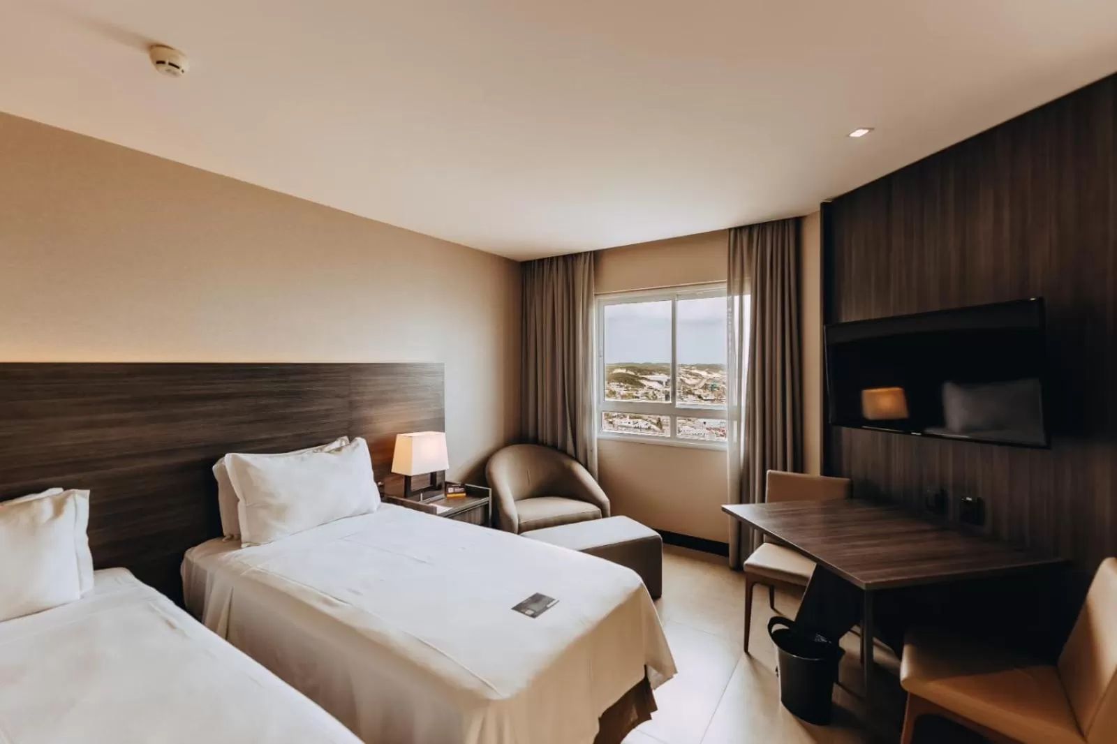 Photo of the whole room, Bed in Golden Tulip Natal Ponta Negra