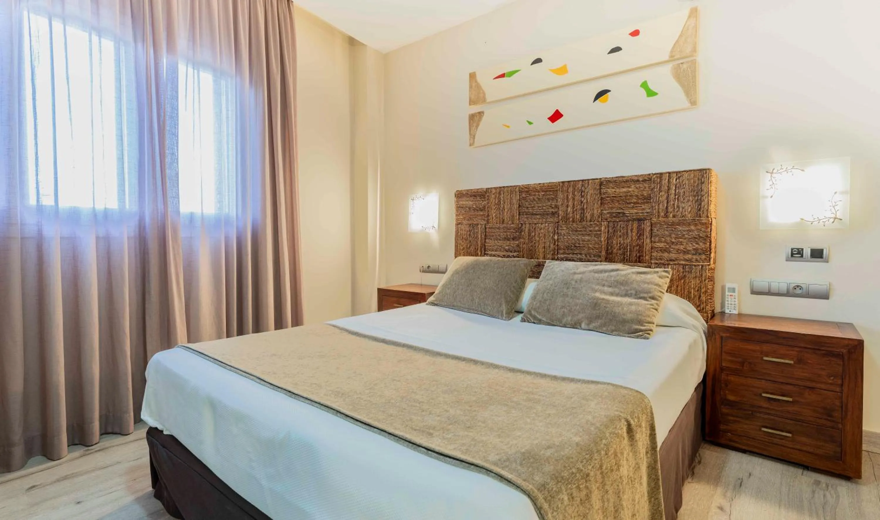 Bedroom, Bed in Checkin Camino de Granada