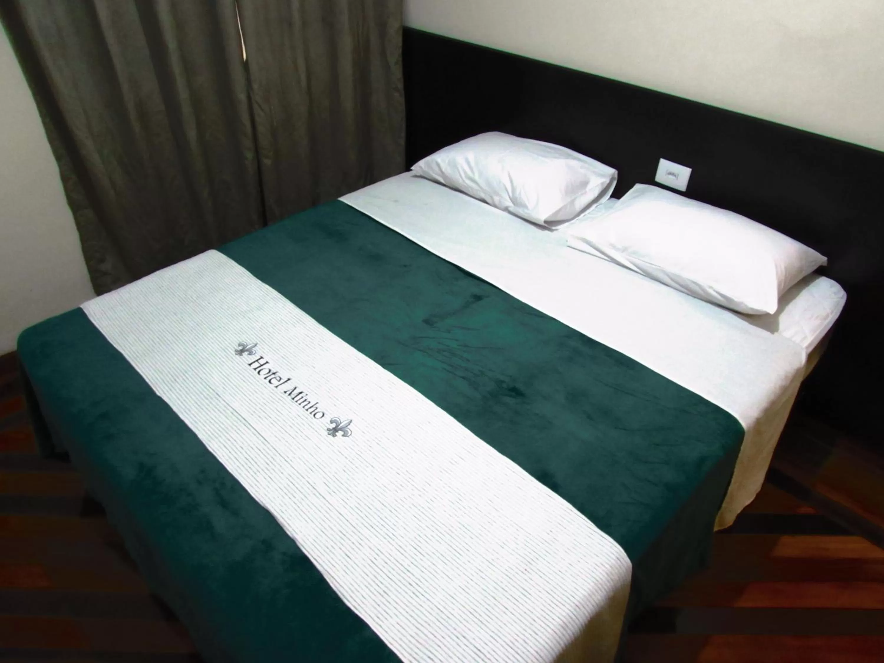 Bed in Hotel Minho -Próximo 25 Março , Brás e Bom Retiro