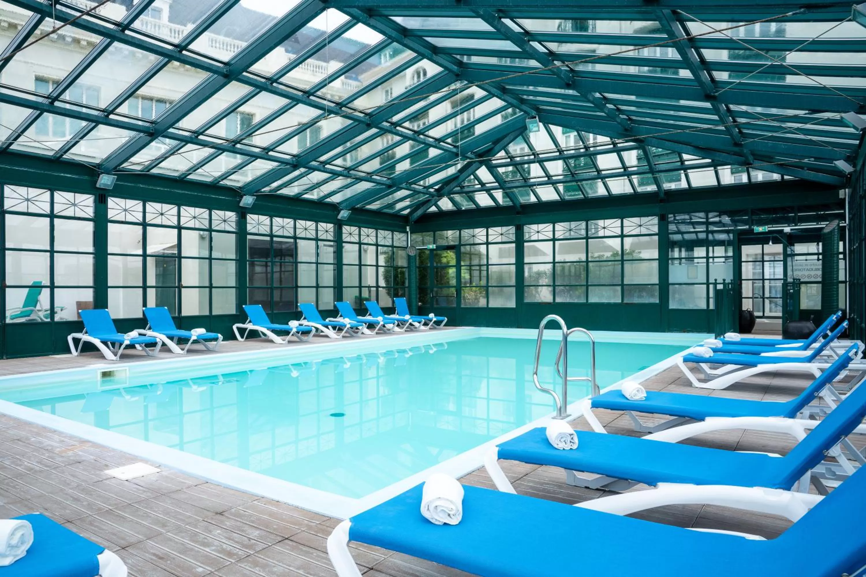 Swimming pool in SOWELL HOTELS Le Beach