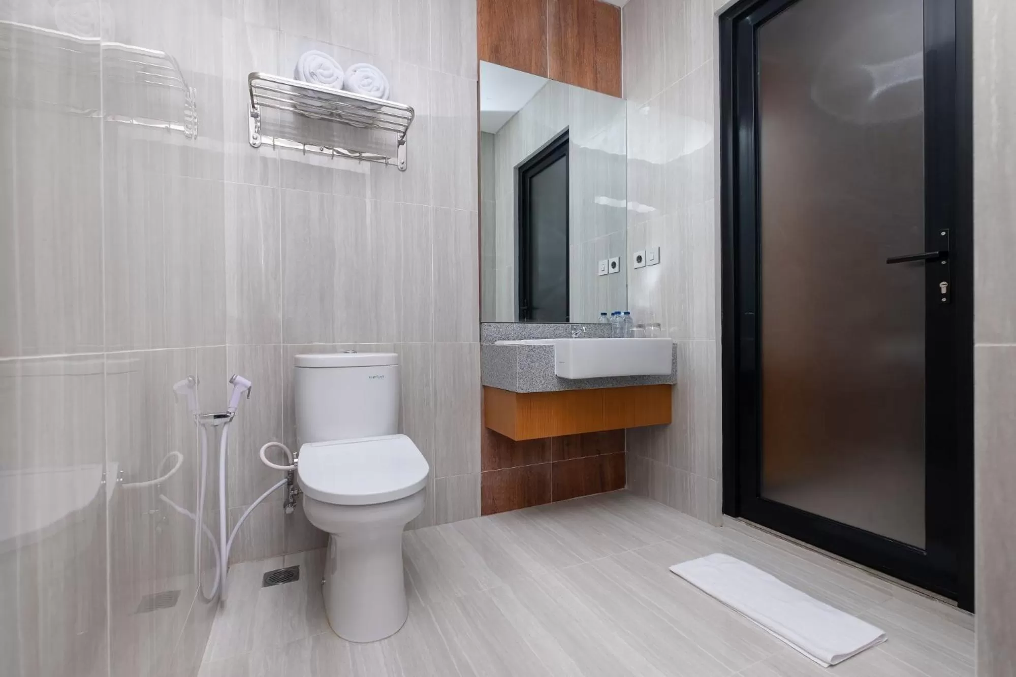 Bathroom in Aralea Coliving