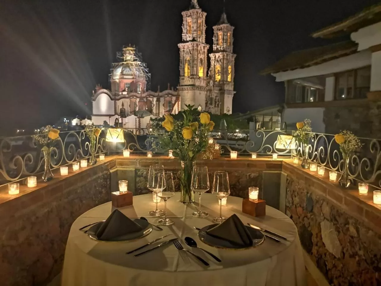 Night in Hotel Agua Escondida