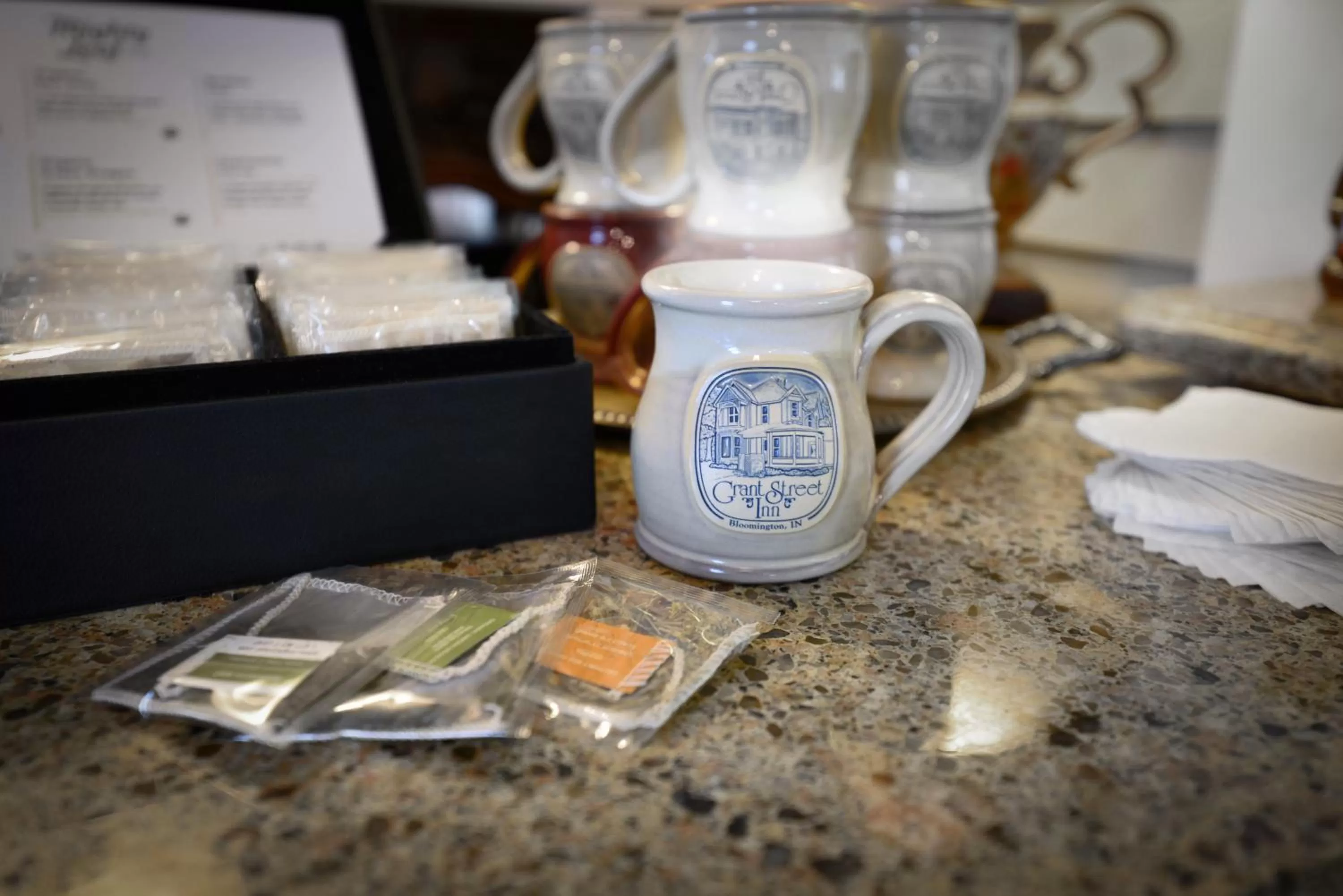 Coffee/tea facilities in Grant Street Inn - Bloomington