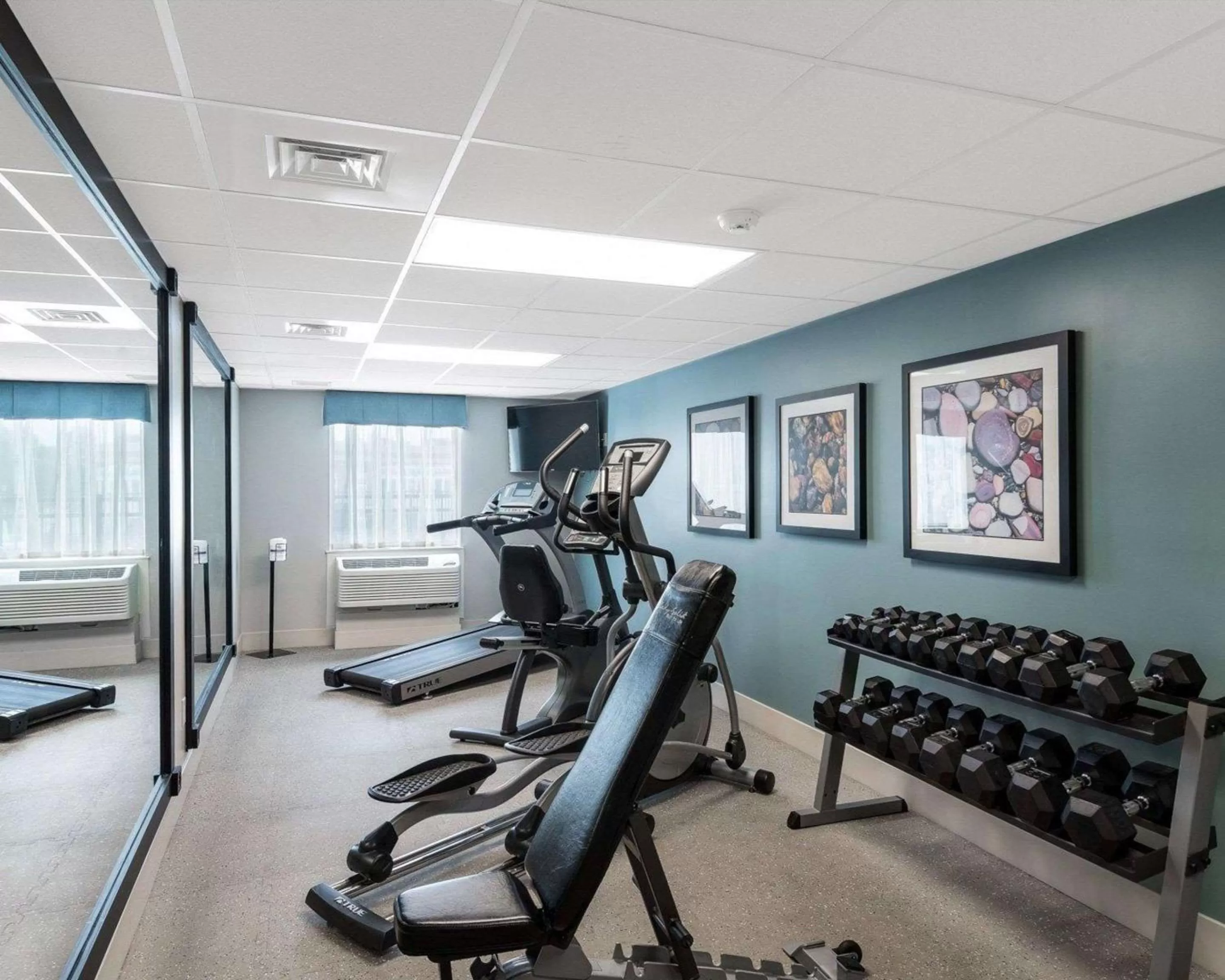 Fitness centre/facilities in Comfort Inn Rehoboth Beach