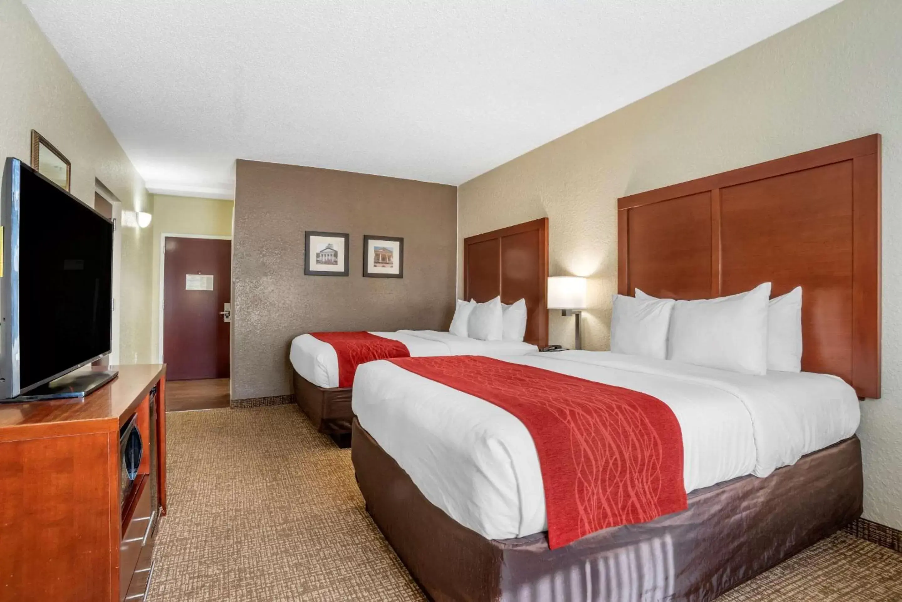 Queen Room with Two Queen Beds - Non-Smoking in Comfort Inn & Suites Marianna I-10 Queen Room with Two Queen Beds - Non-Smoking in Comfort Inn & Suites Marianna I-10