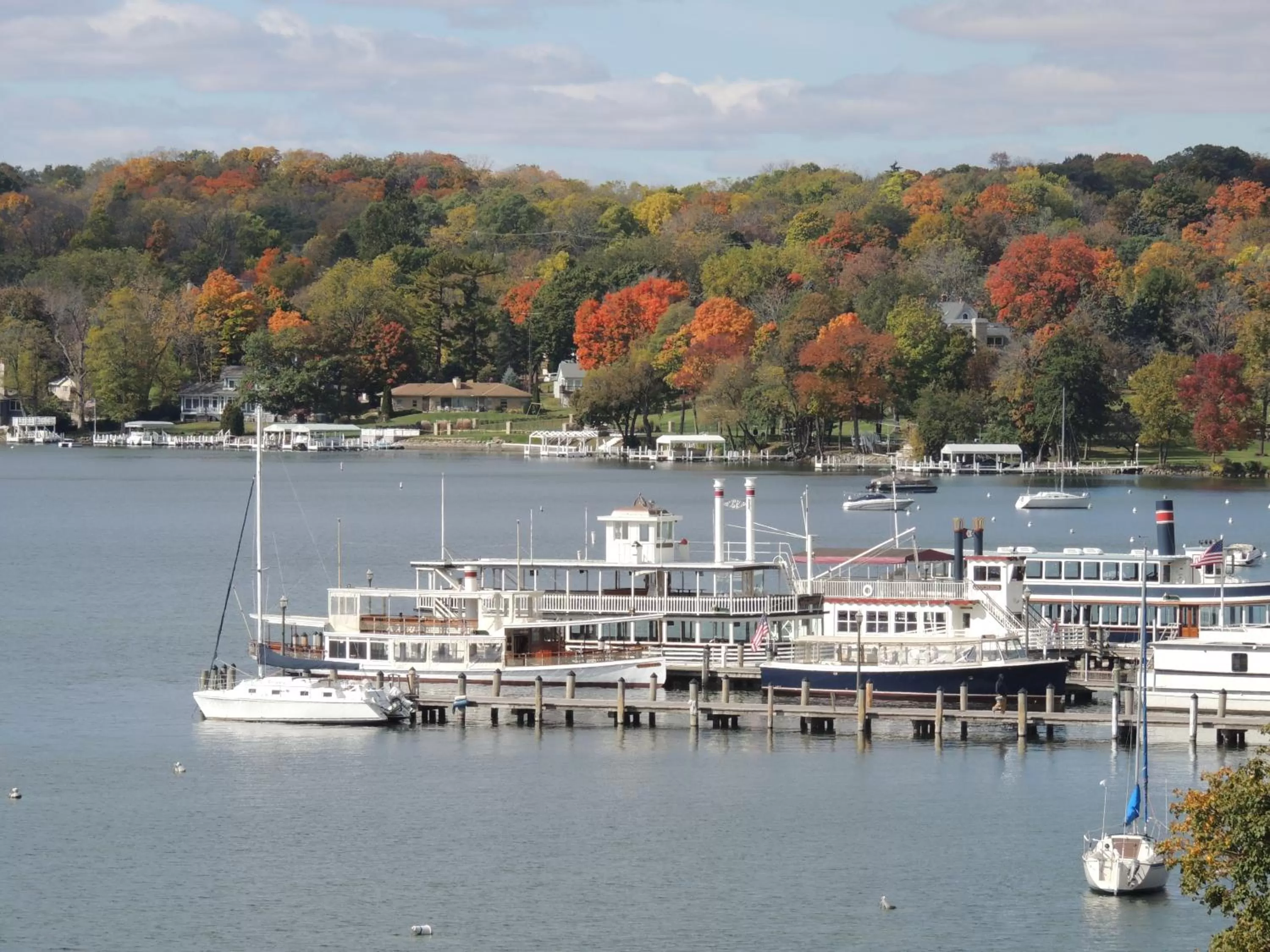 Lake view in Harbor Shores on Lake Geneva