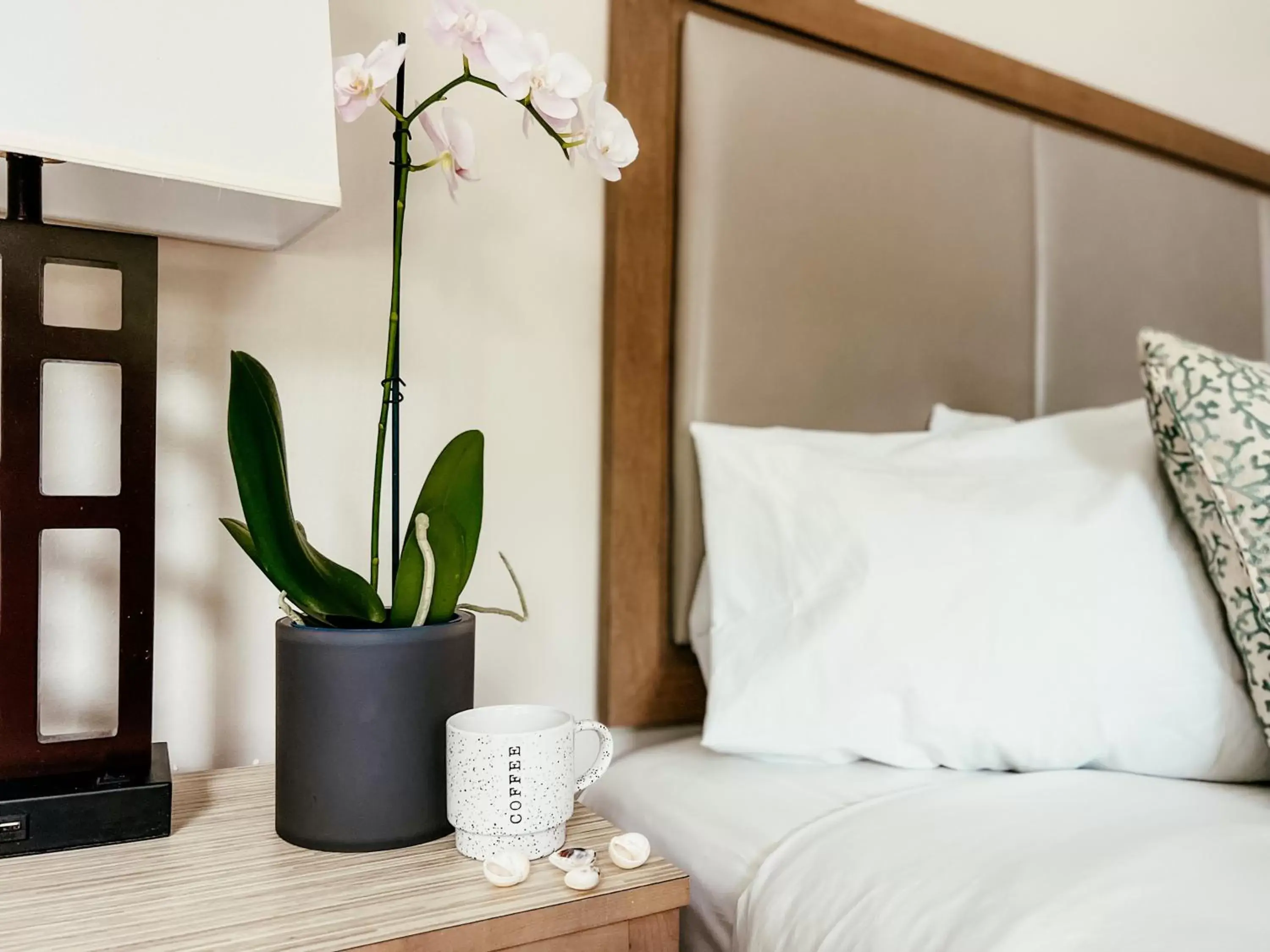 Premier Bay View with One King Bed and Deck in Bayside Inn Key Largo Premier Bay View with One King Bed and Deck in Bayside Inn Key Largo