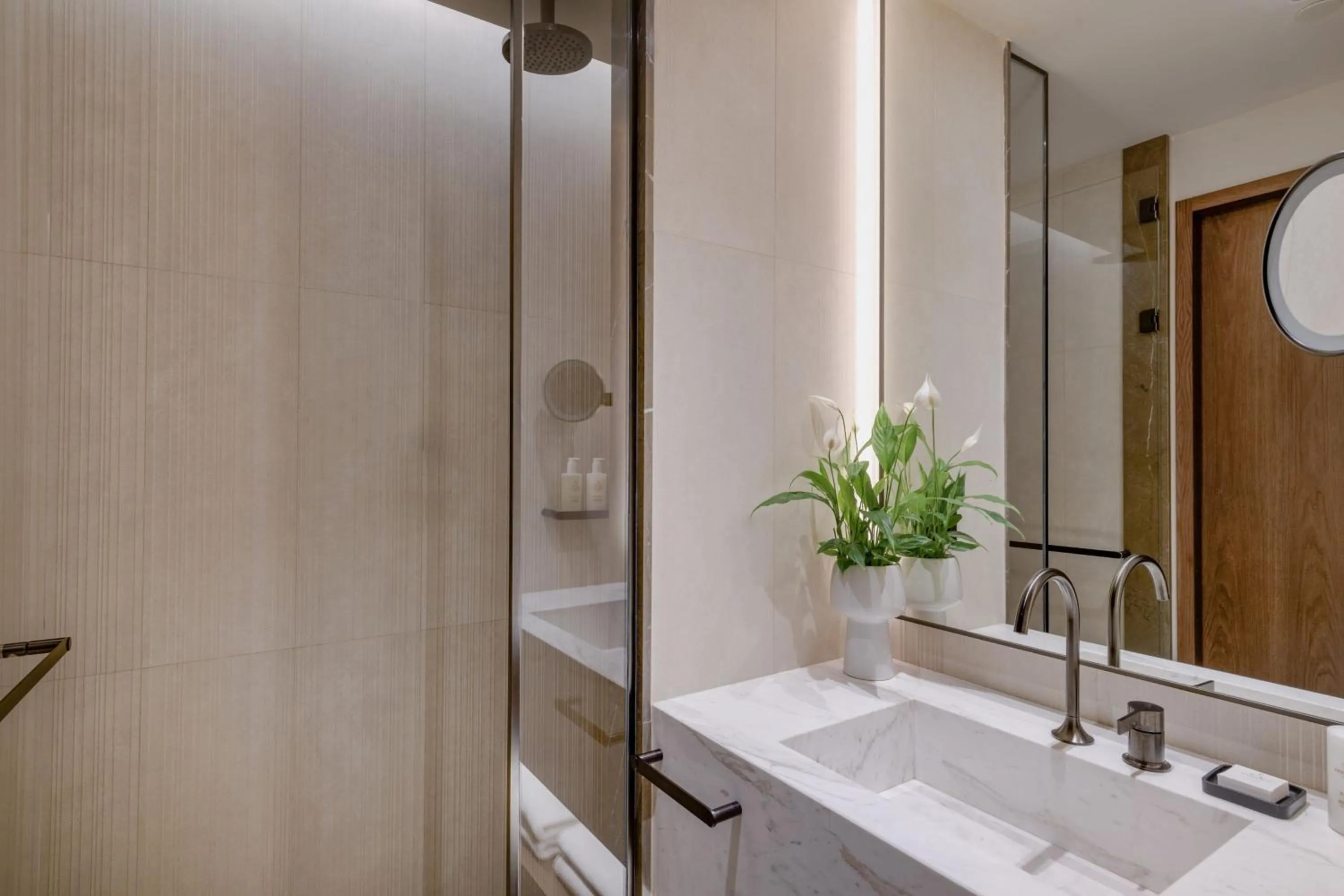 Bathroom in JW Marriott Hotel Madrid