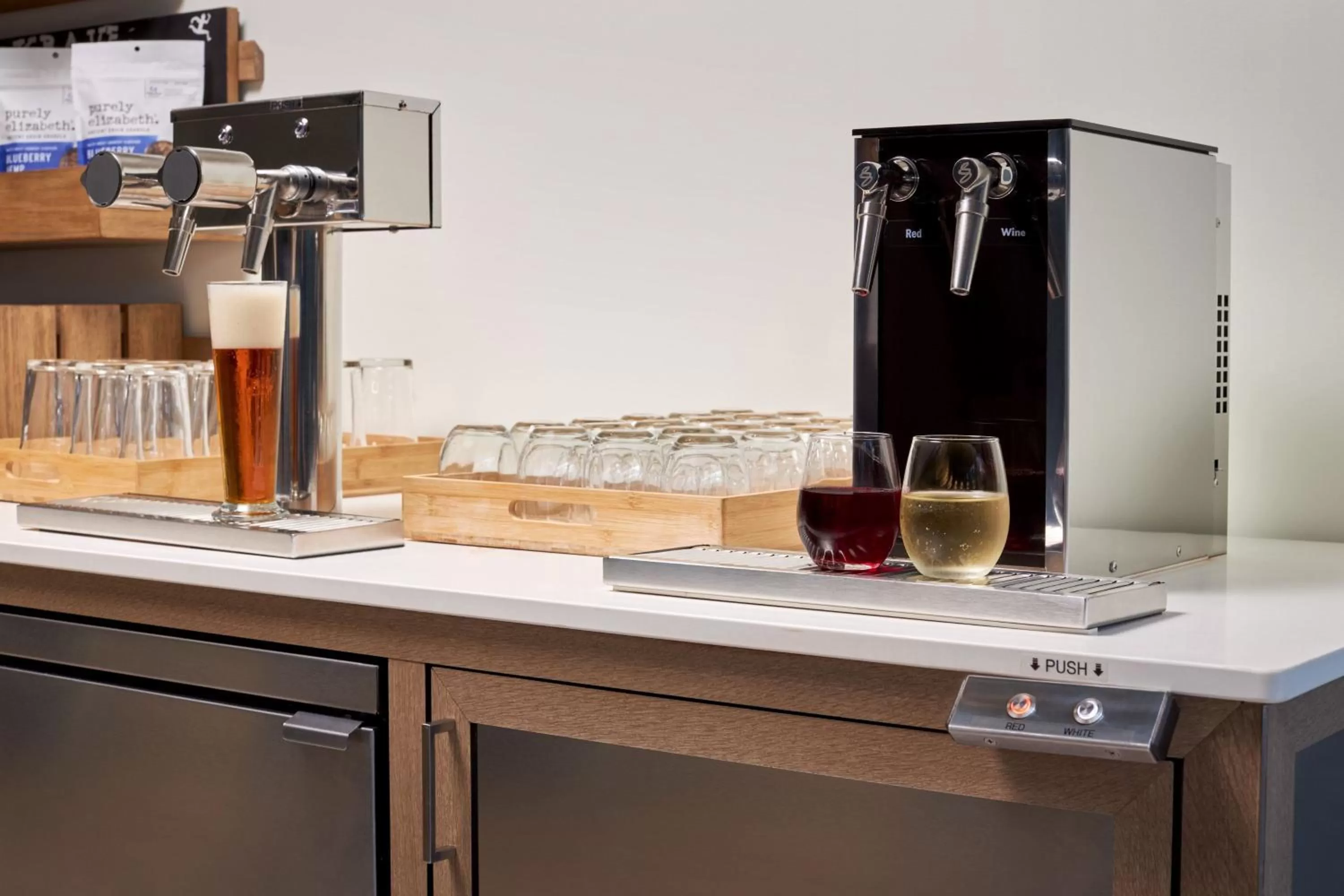 Restaurant/places to eat in Element Valley Forge King of Prussia