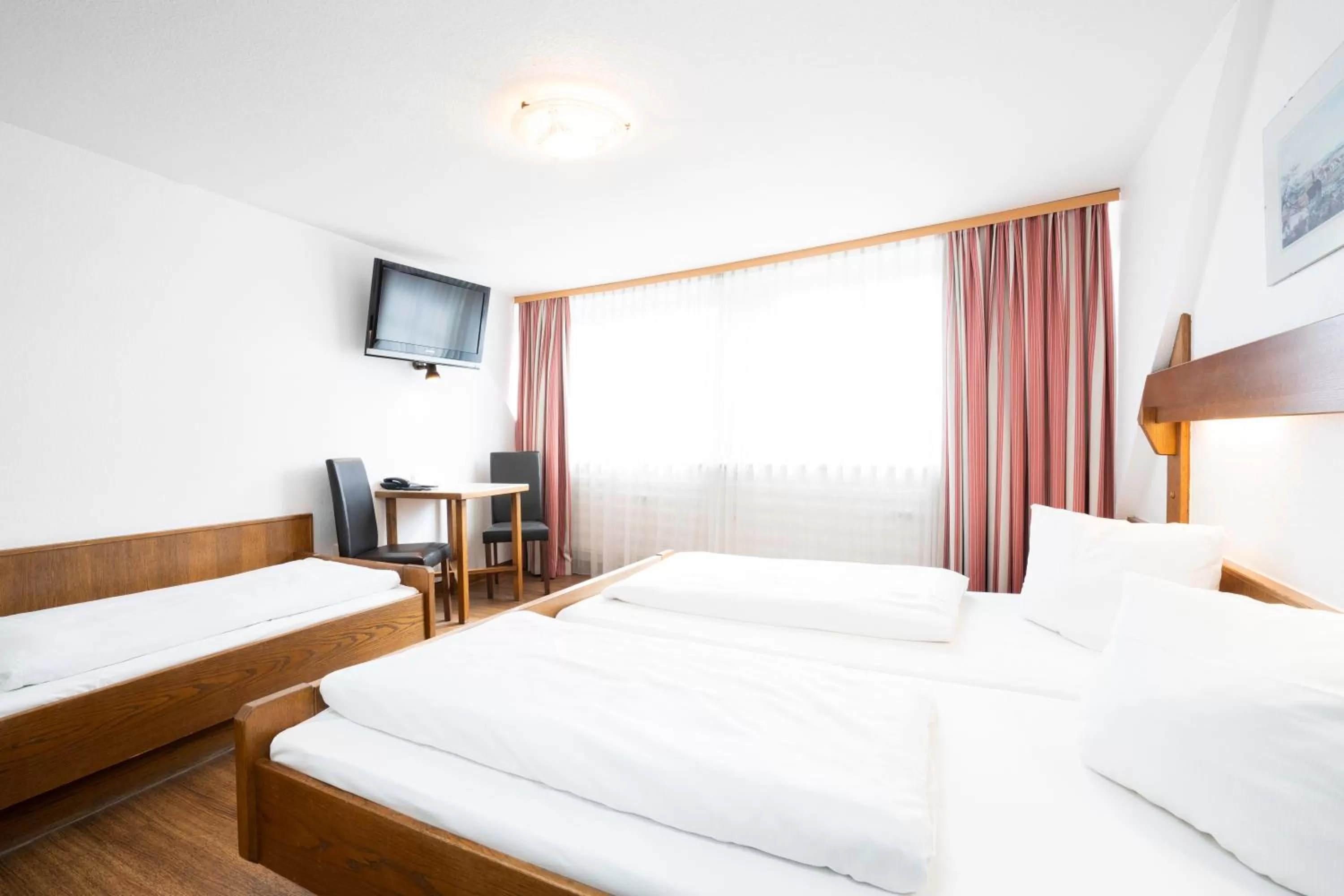 Photo of the whole room, Bed in Hotel Alt Bamberg