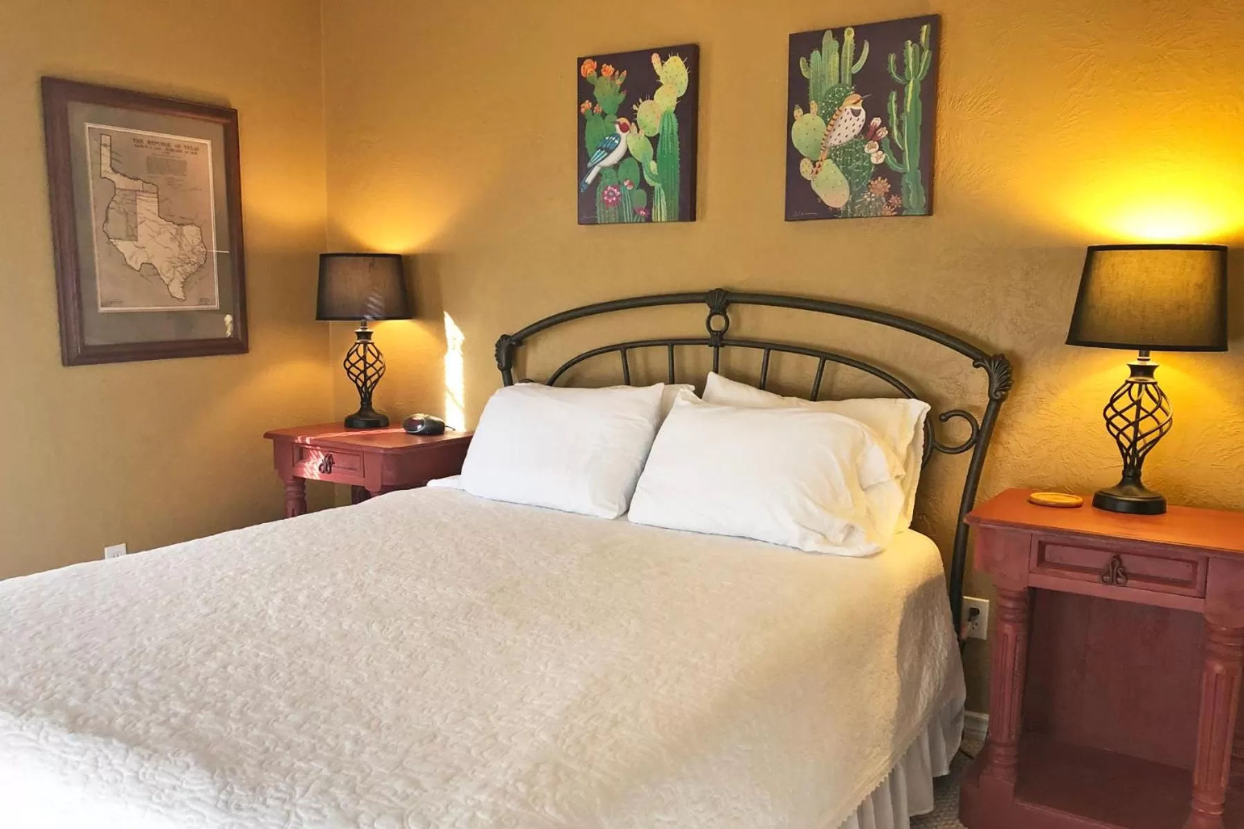 Bedroom, Bed in Inn at Indian Creek