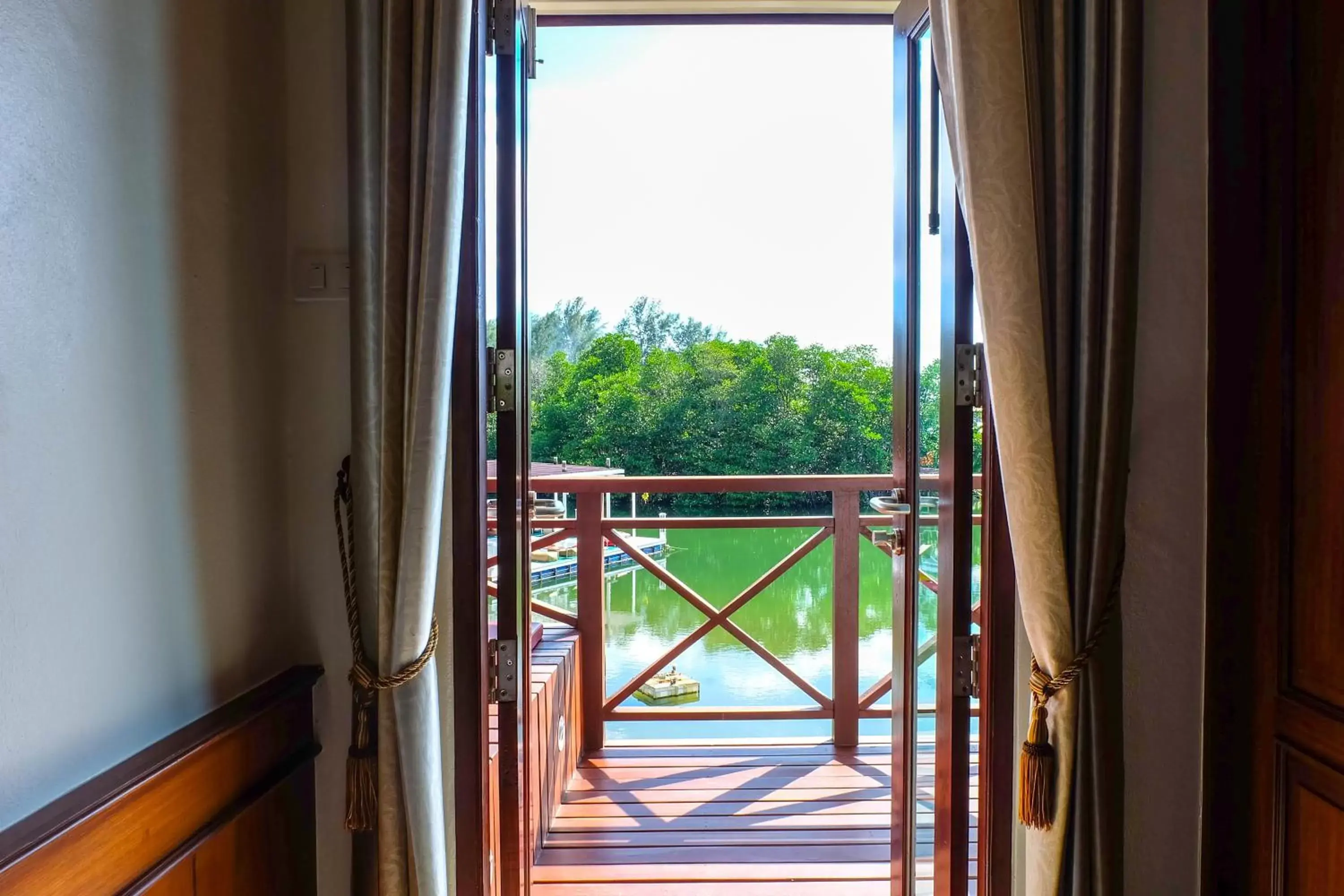 BHU - TARA in Bhu Tarn Koh Chang Resort & Spa BHU - TARA in Bhu Tarn Koh Chang Resort & Spa