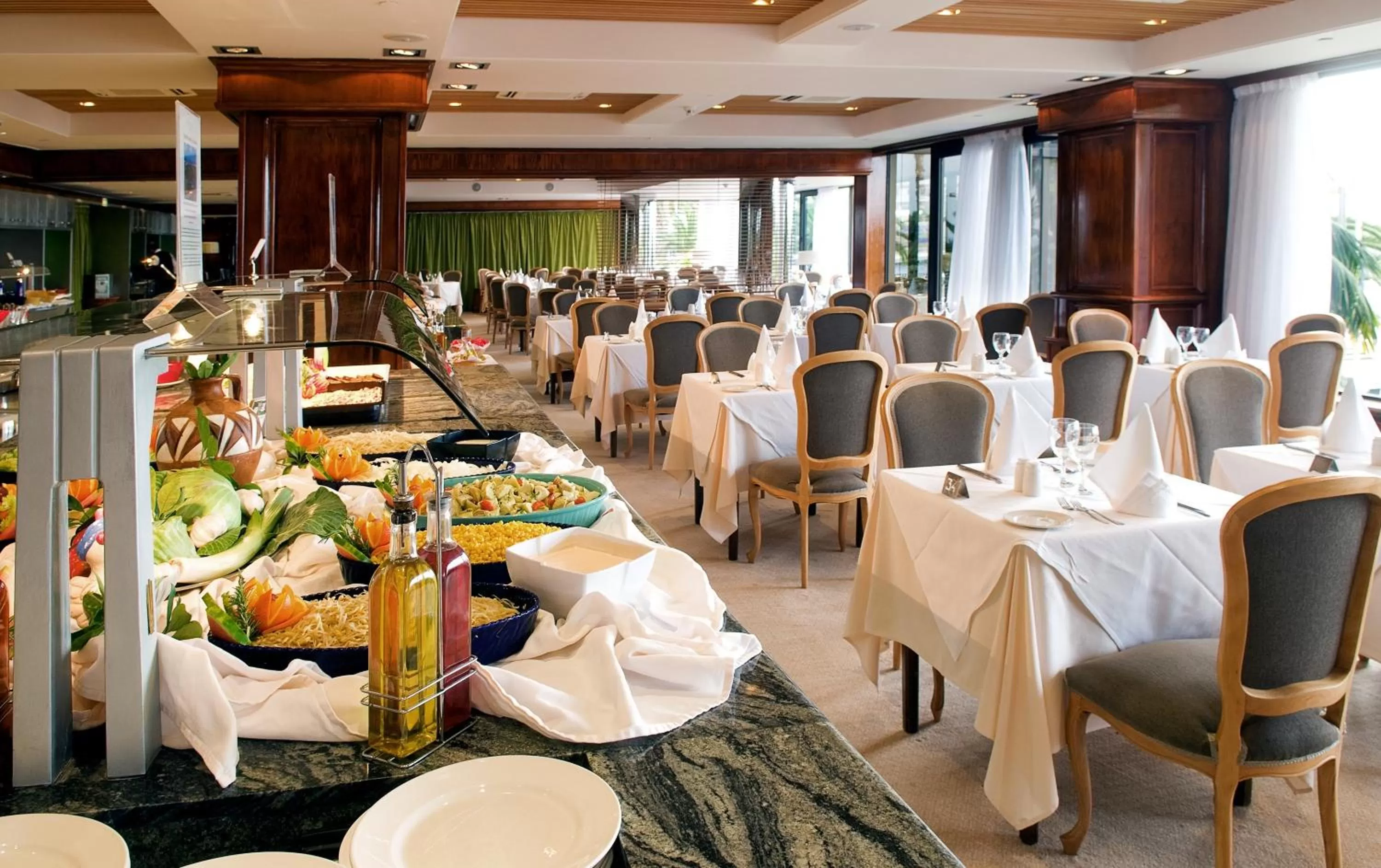 Restaurant/places to eat in Hotel Vallemar