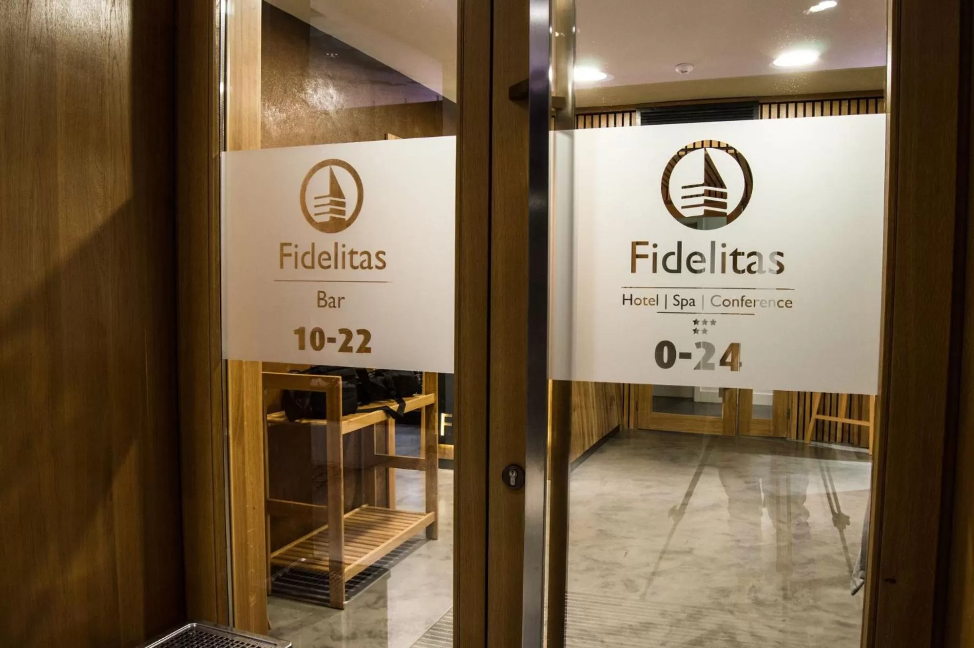Facade/entrance in Fidelitas Hotel