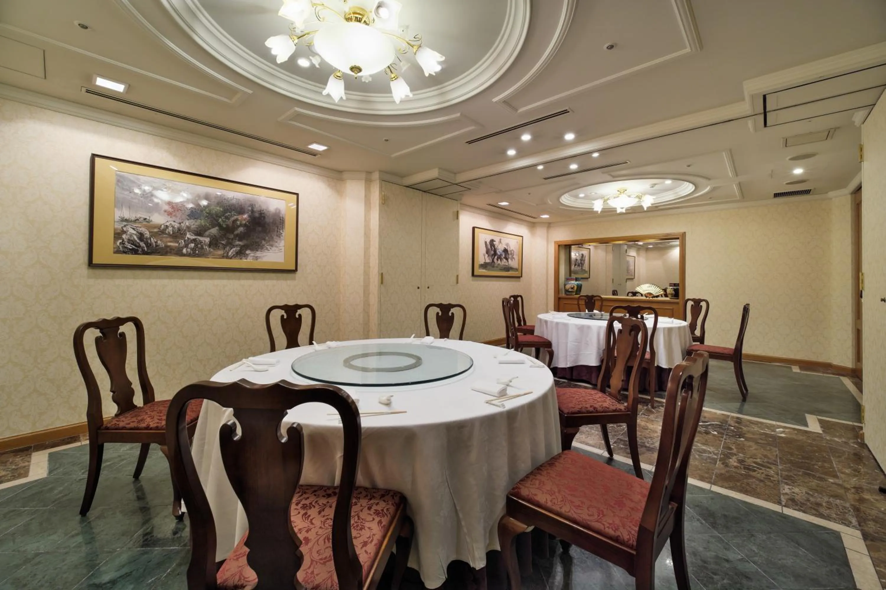 Restaurant/places to eat in Hotel Nikko Princess Kyoto