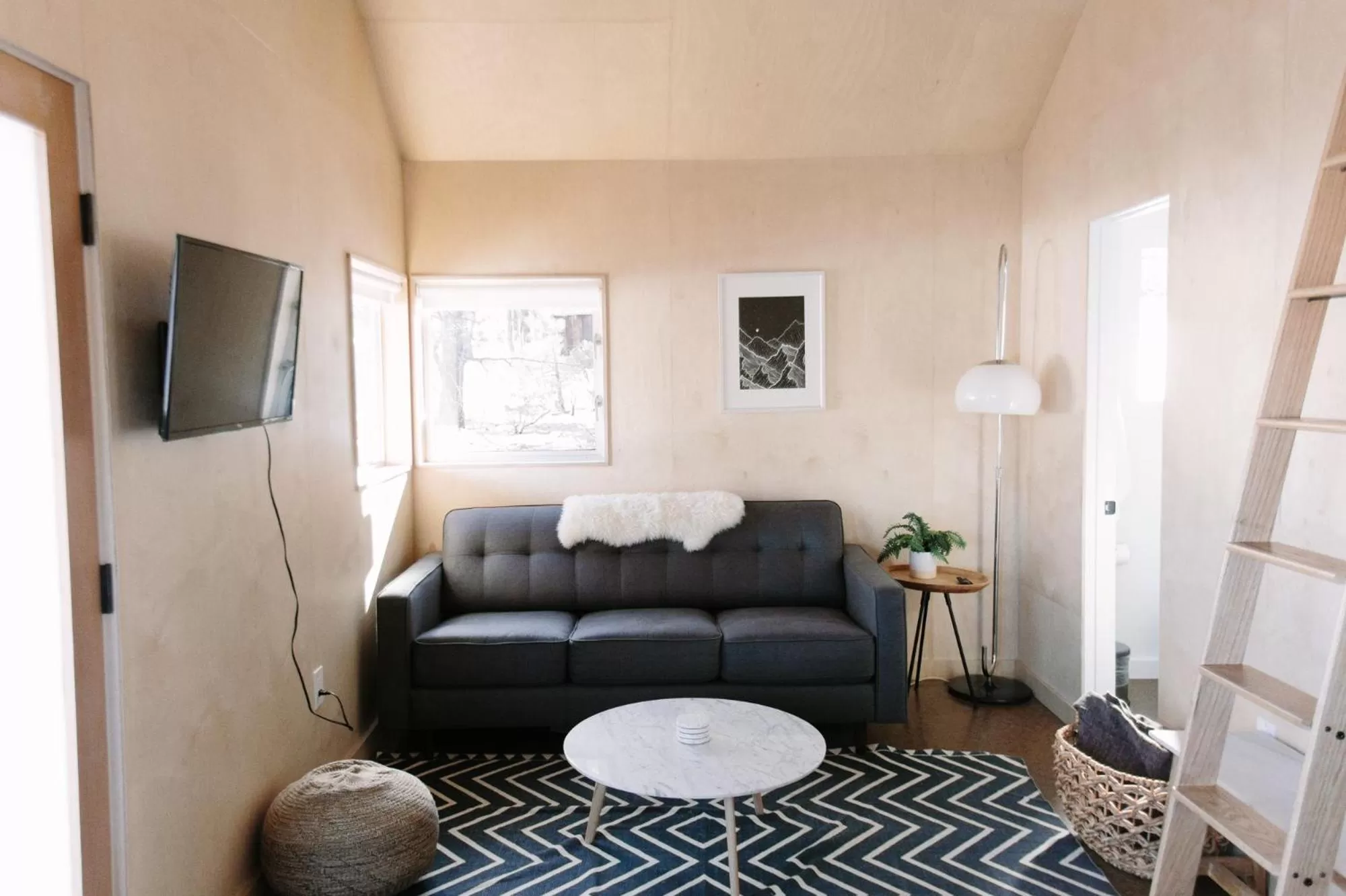 Seating area in Colorado Lodge