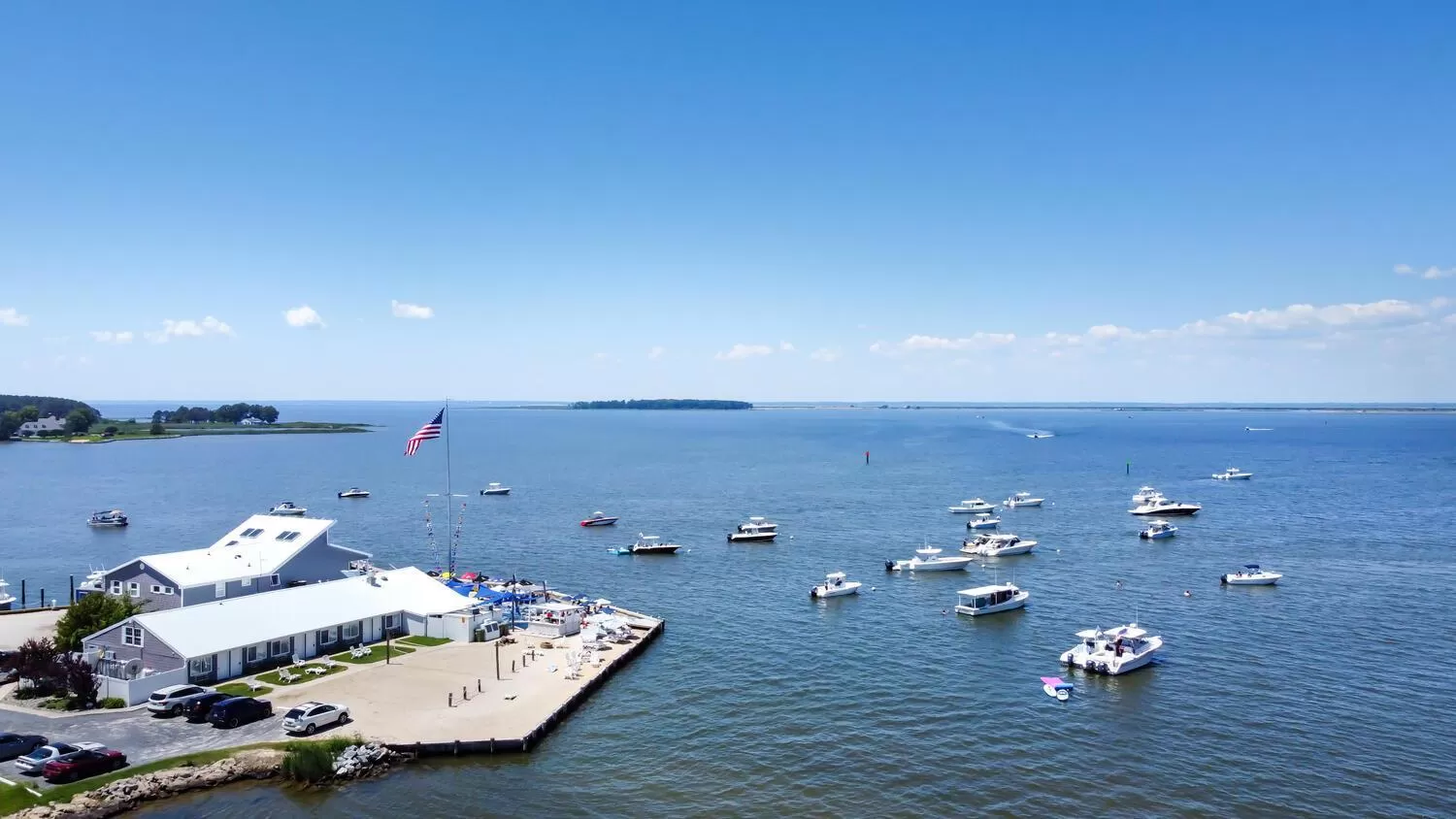 Sea view in Lowes Wharf Marina Inn