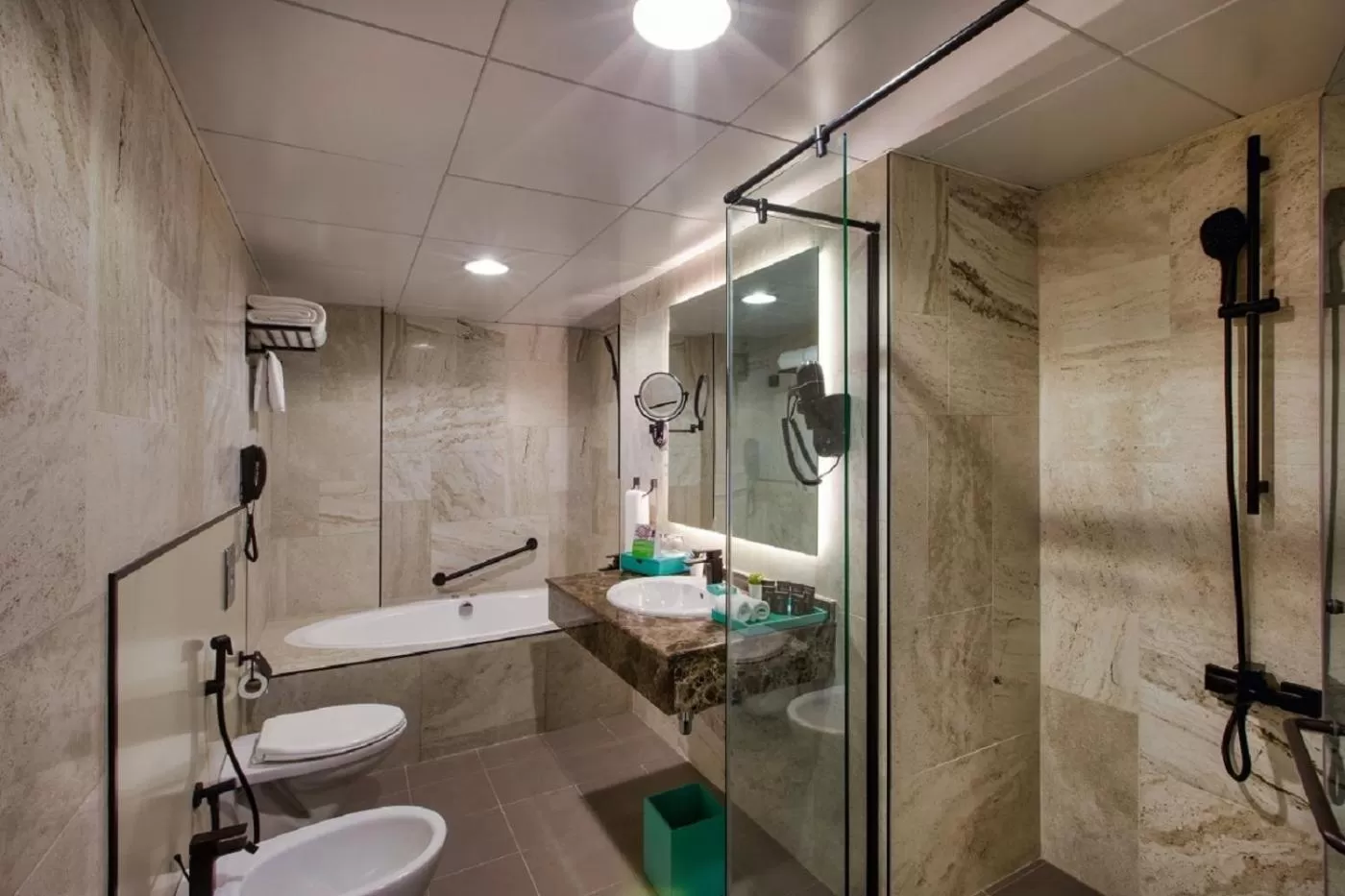 Bath in La Quinta by Wyndham Dubai Jumeirah
