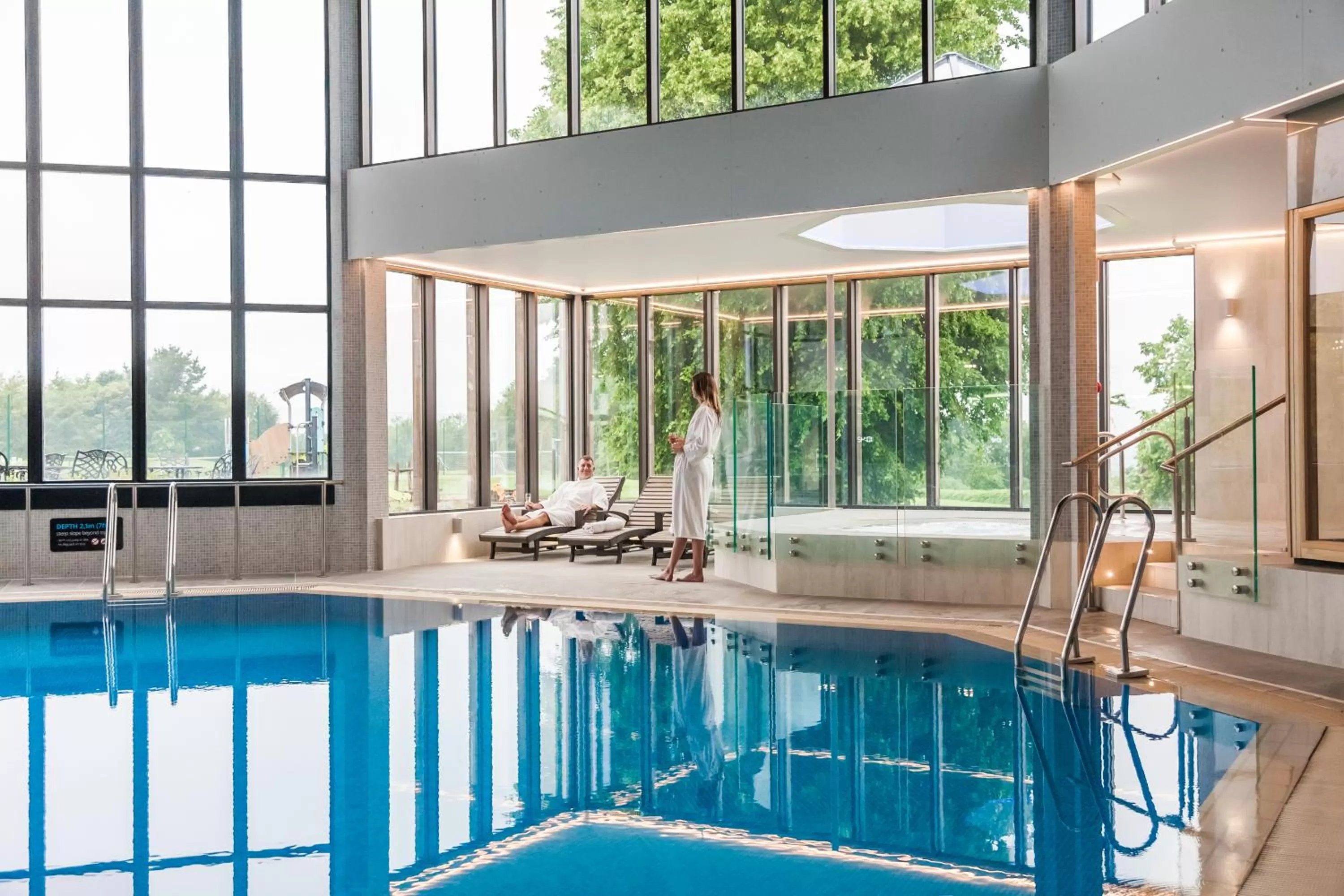 Pool view in Swindon Blunsdon House Hotel, BW Premier Collection