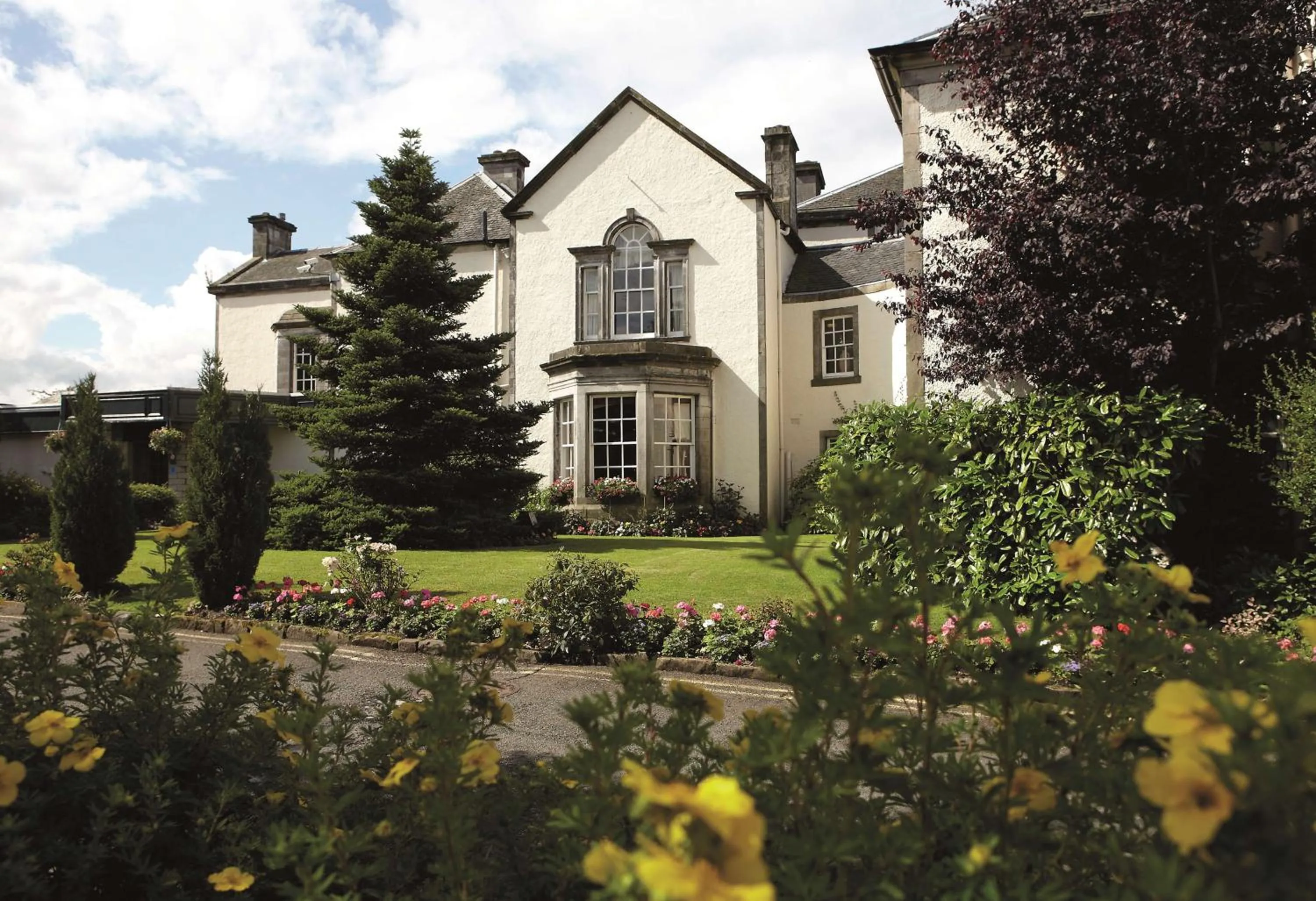 Property building in Best Western Plus Dunfermline Crossford Keavil House Hotel
