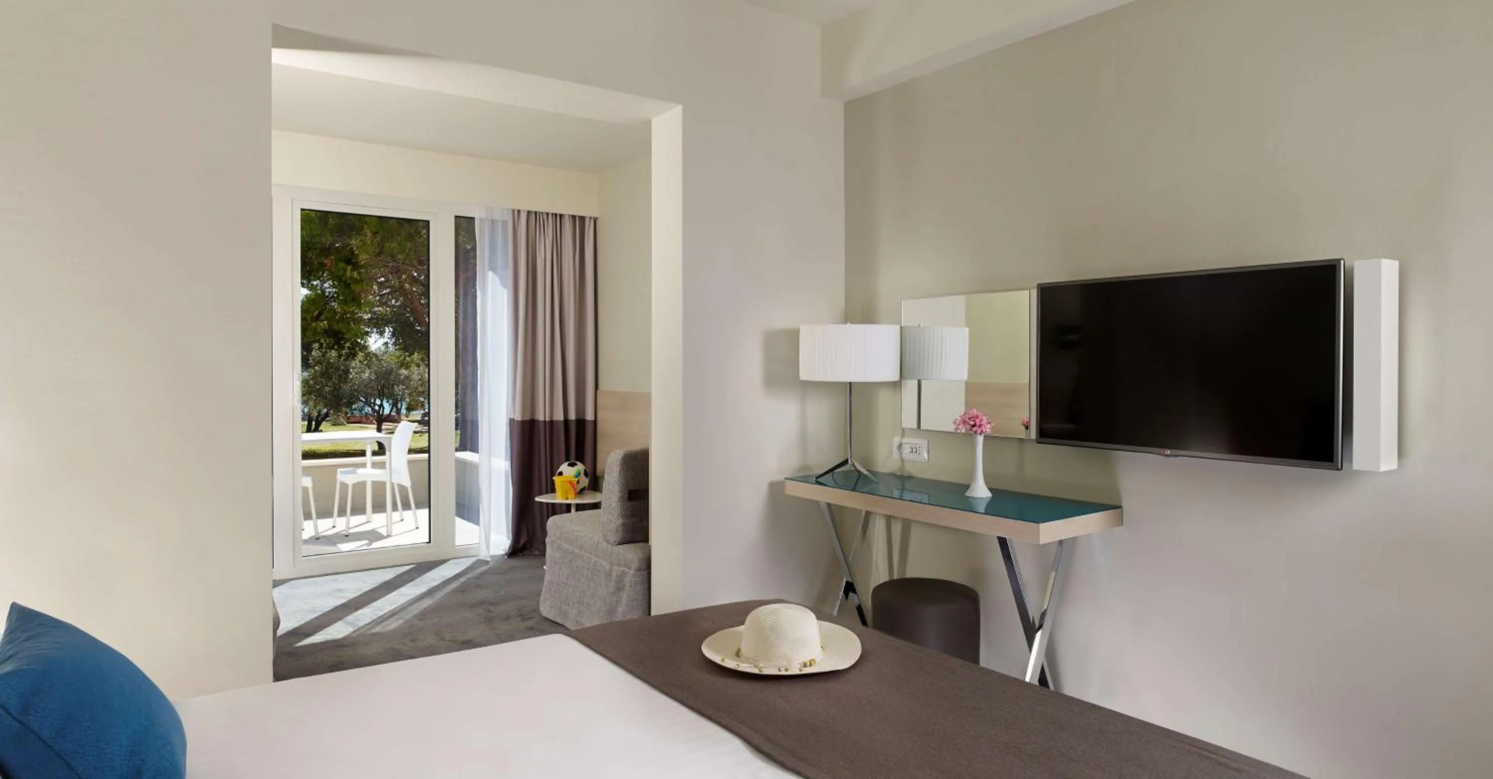 TV and multimedia, Bed in Park Plaza Belvedere Medulin