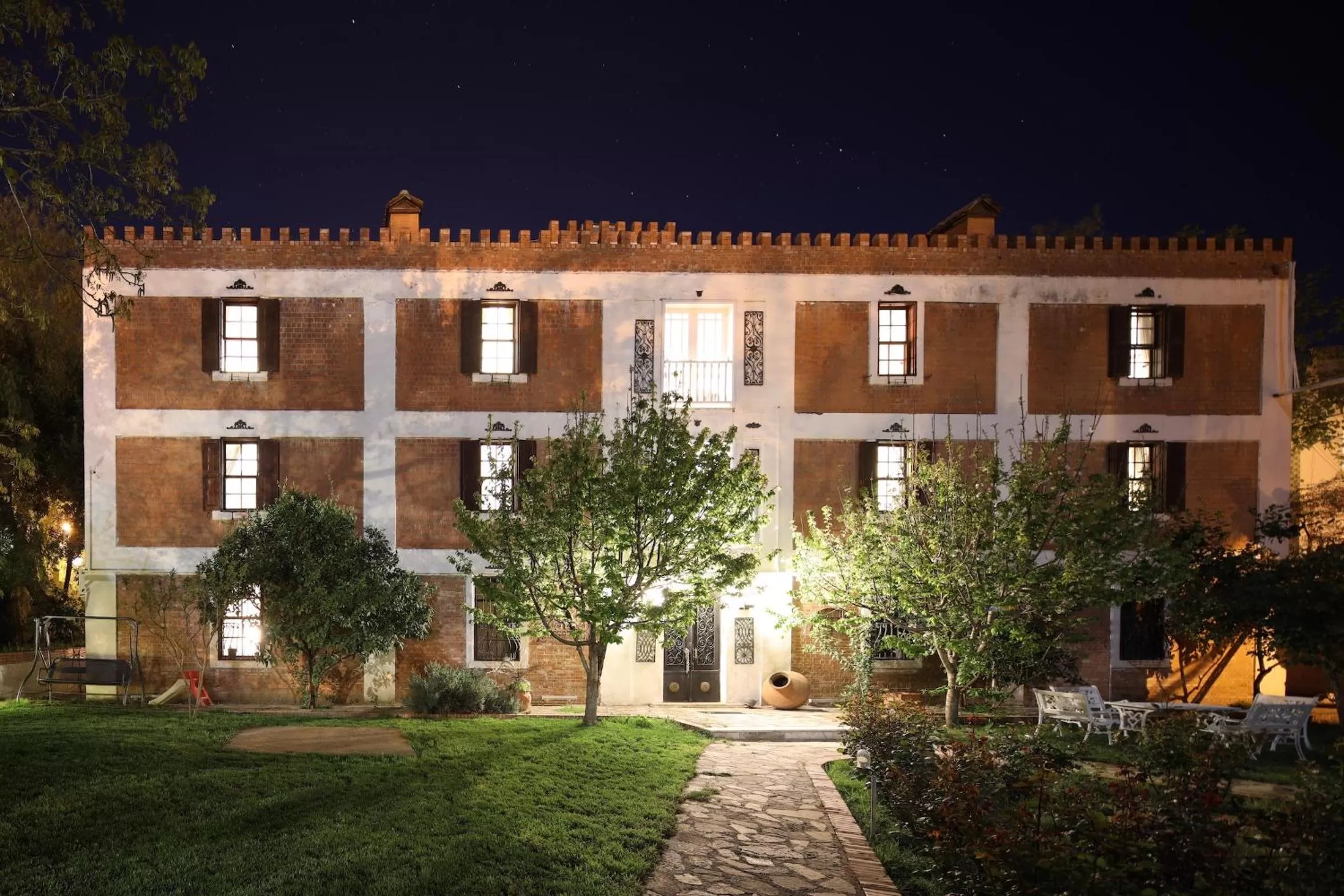 Property building in Hotel Kalehan