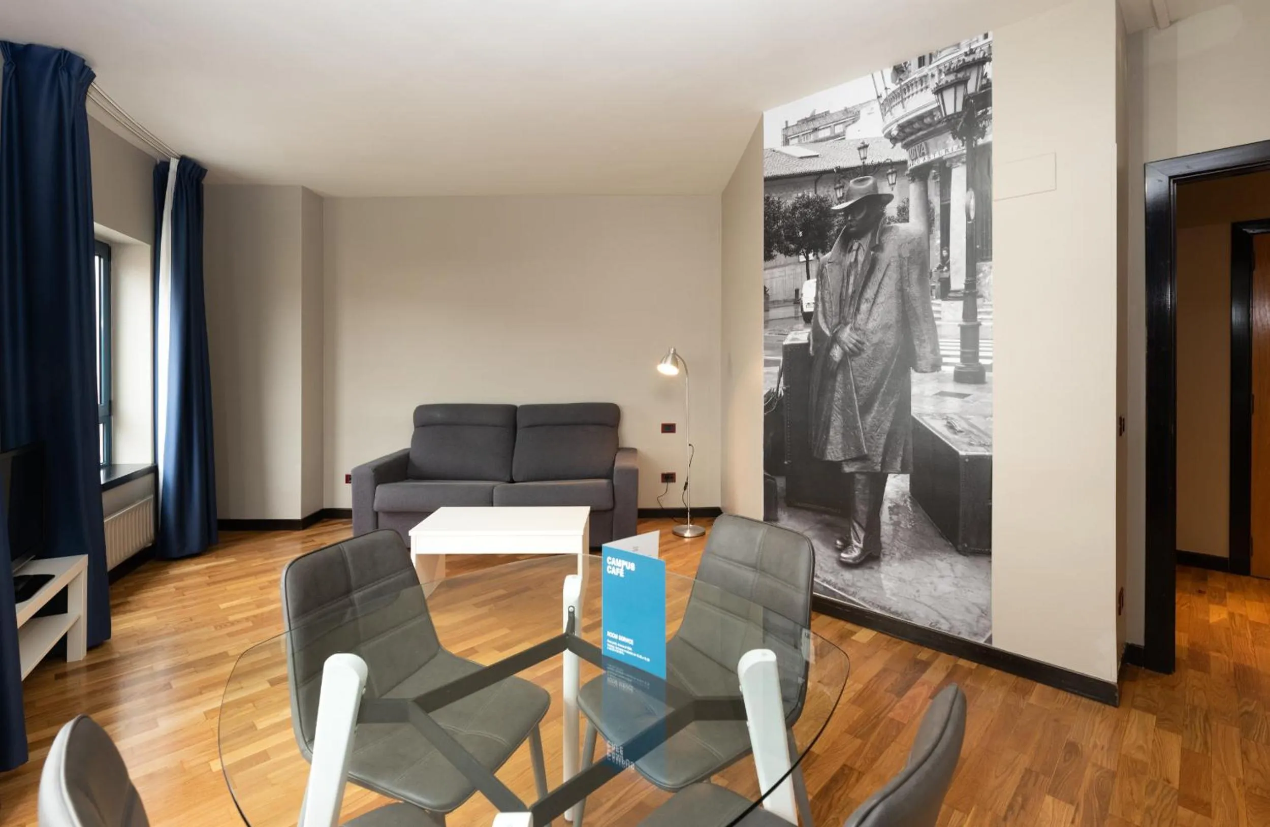 Living room in Aparthotel Campus