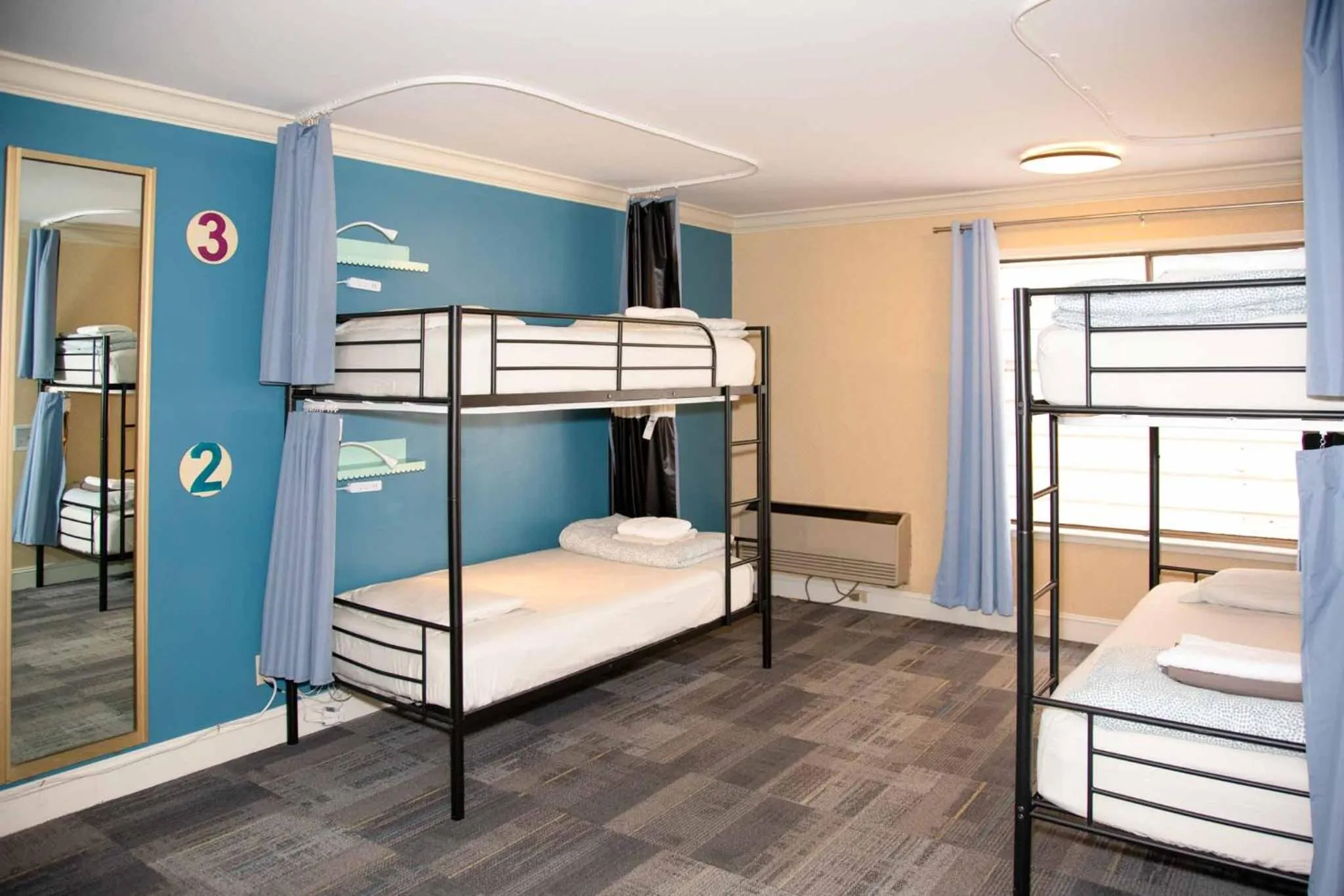 bunk bed, Bed in Samesun San Francisco