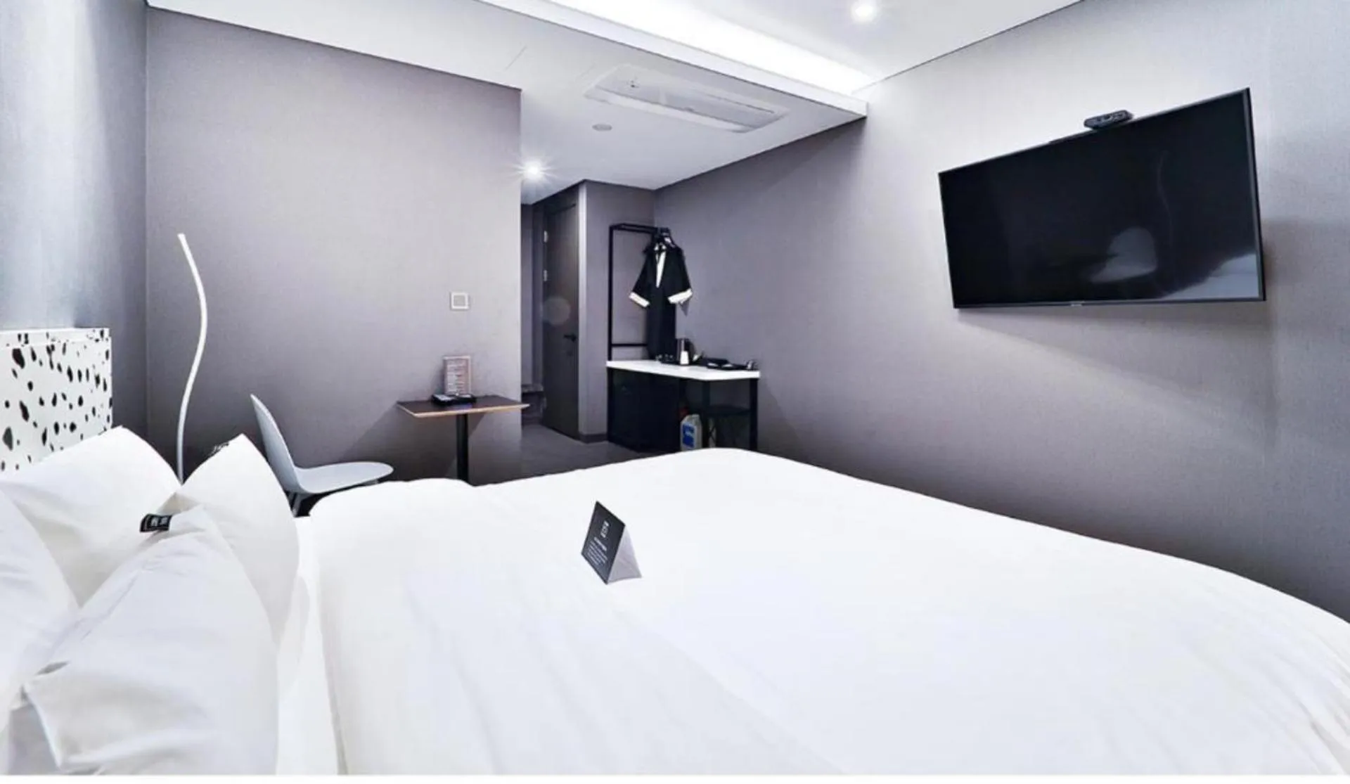 Bedroom, Bed in Zam101Hotel