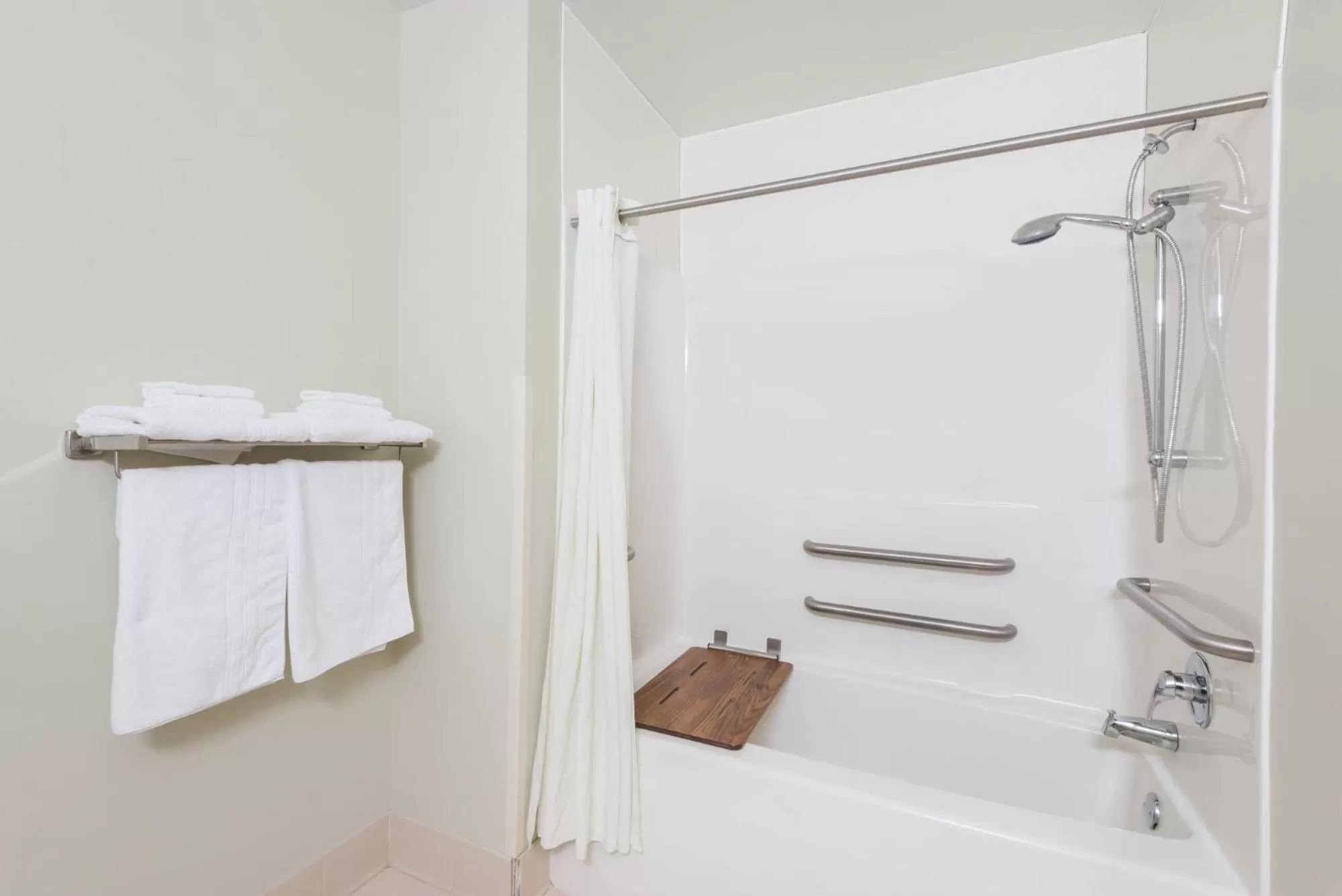 Super 8 by Wyndham Hagerstown/Halfway Area