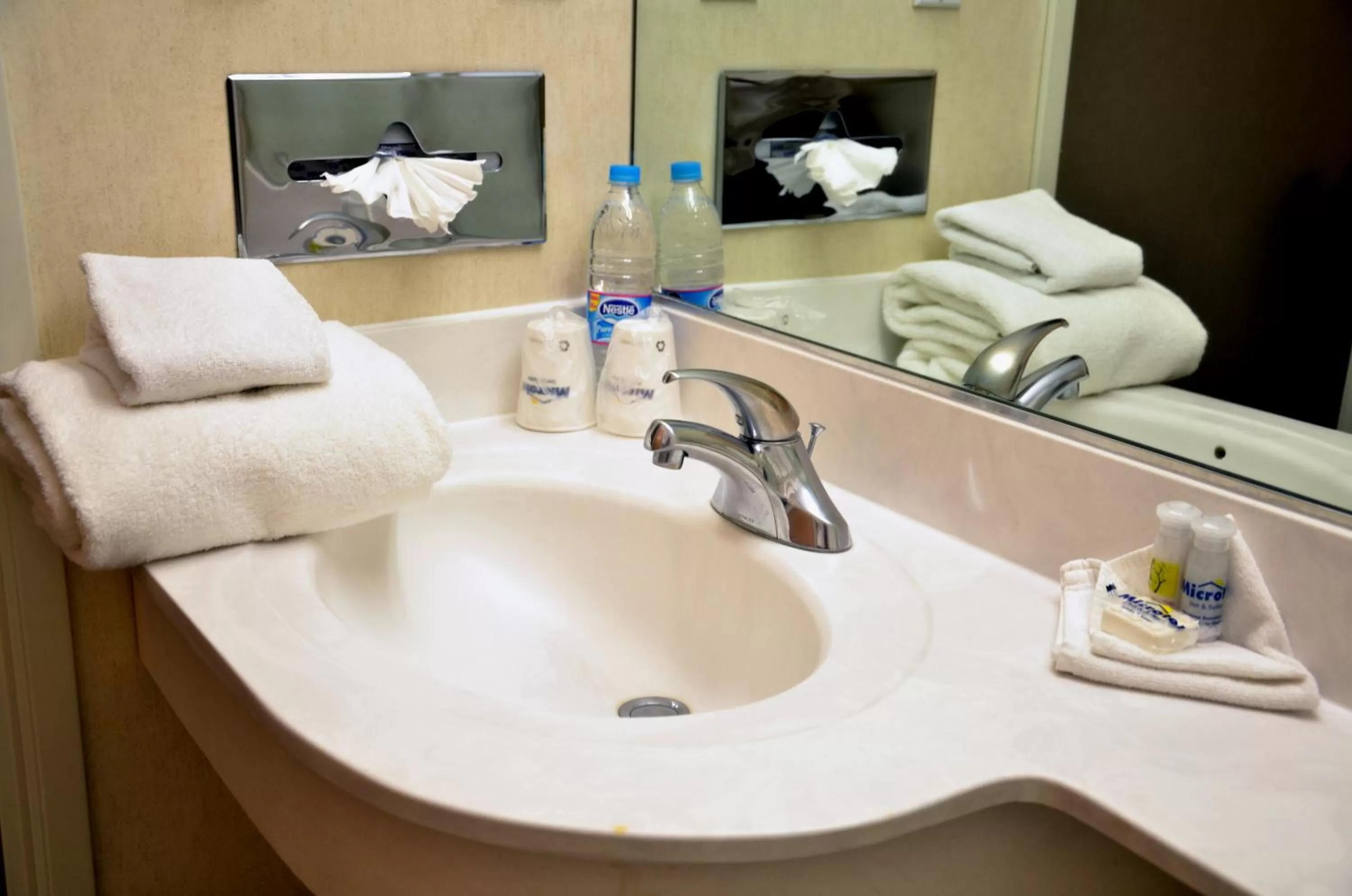 Bathroom in Microtel Inn & Suites by Wyndham Chihuahua