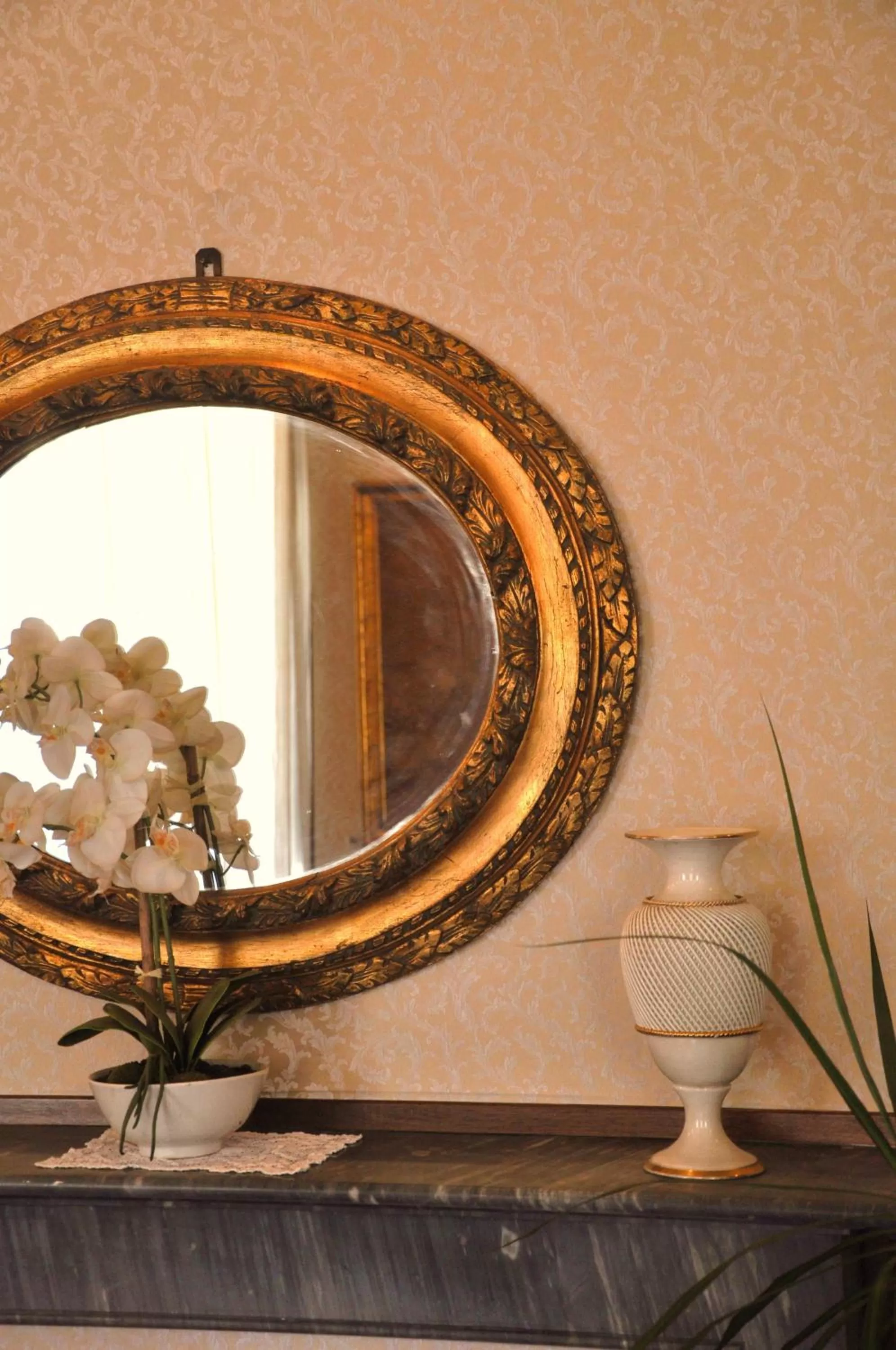 Decorative detail in Villa Annamaria B&B