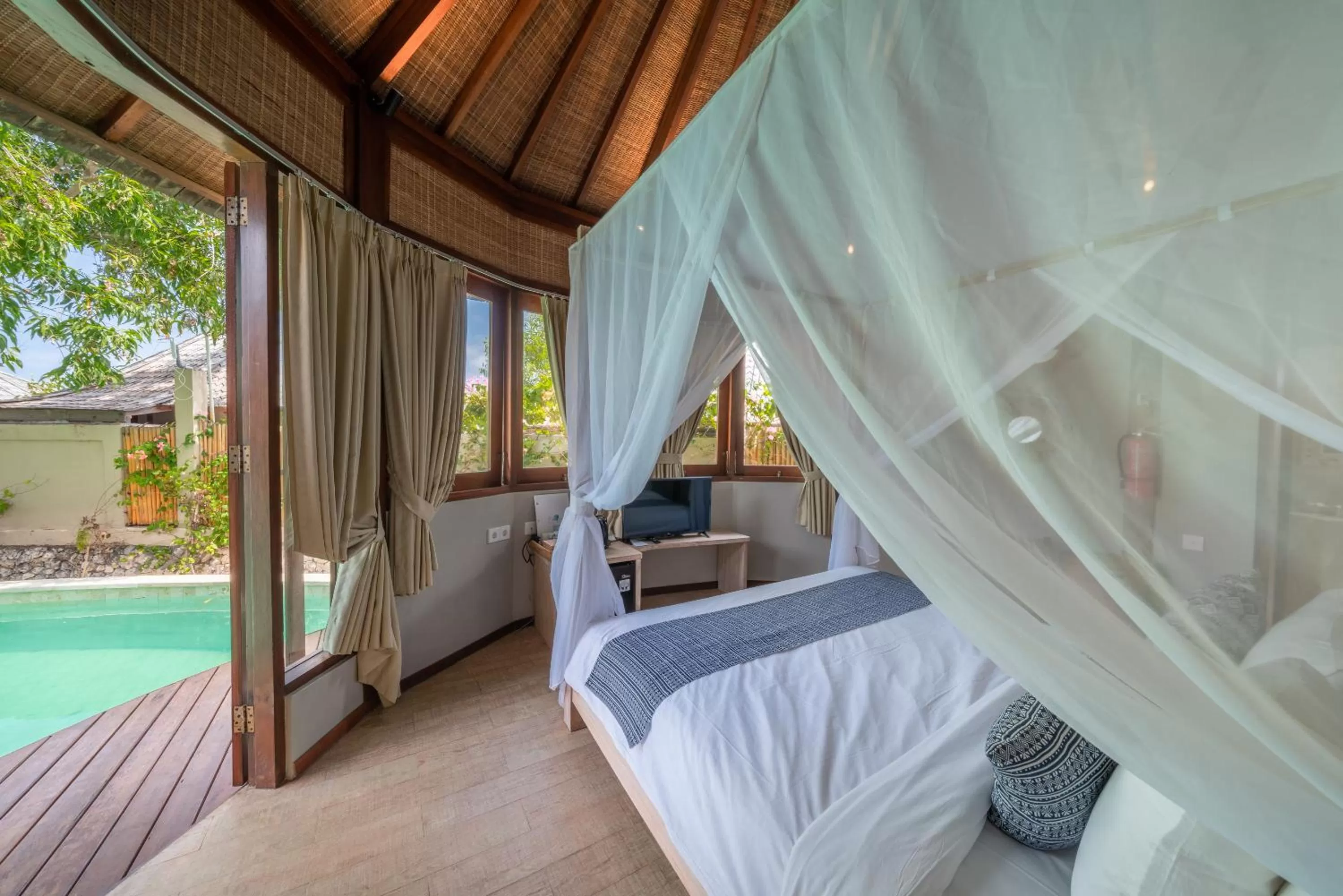 Bed in Blue Lagoon Avia Villas