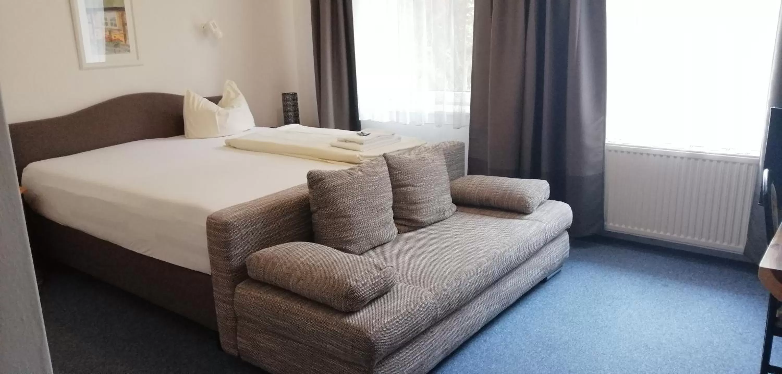 Bed in Hotel Holsteinische Schweiz am Dieksee