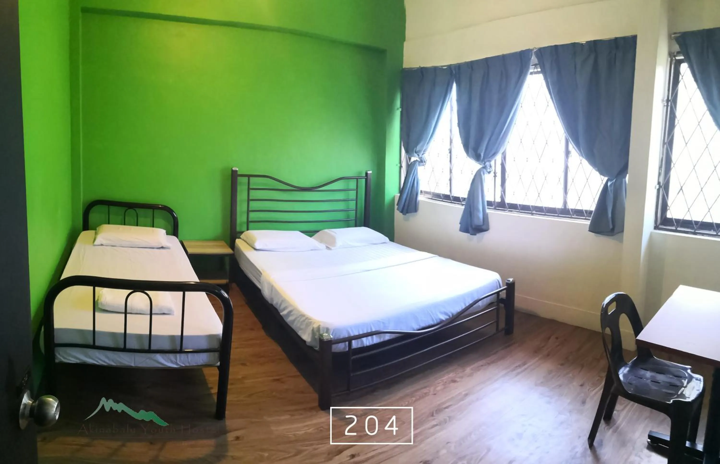 Photo of the whole room in Akinabalu Youth Hostel