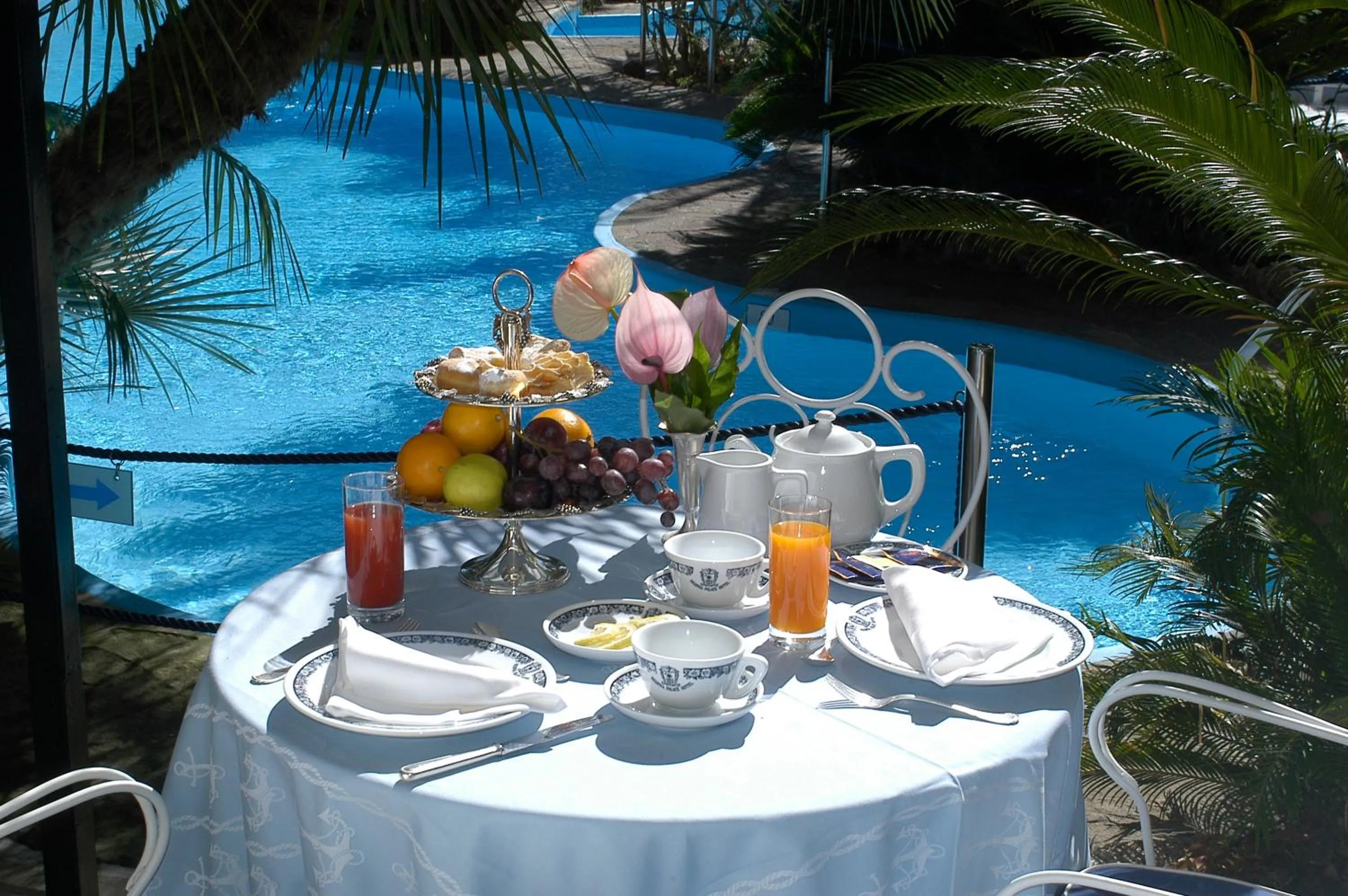 Restaurant/places to eat in Reginna Palace Hotel