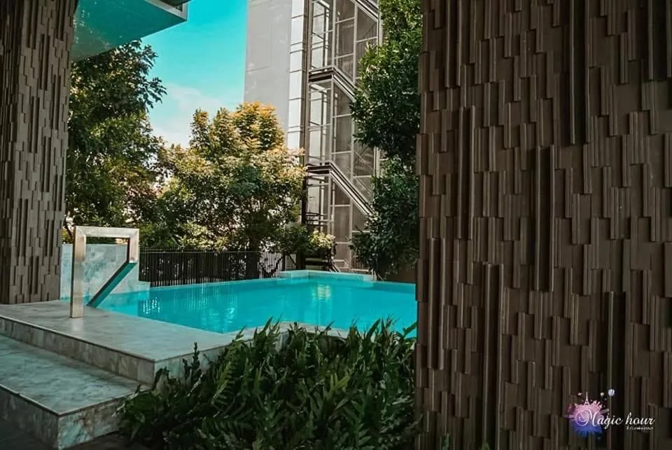 Swimming pool in Tonaoi Grand Hotel