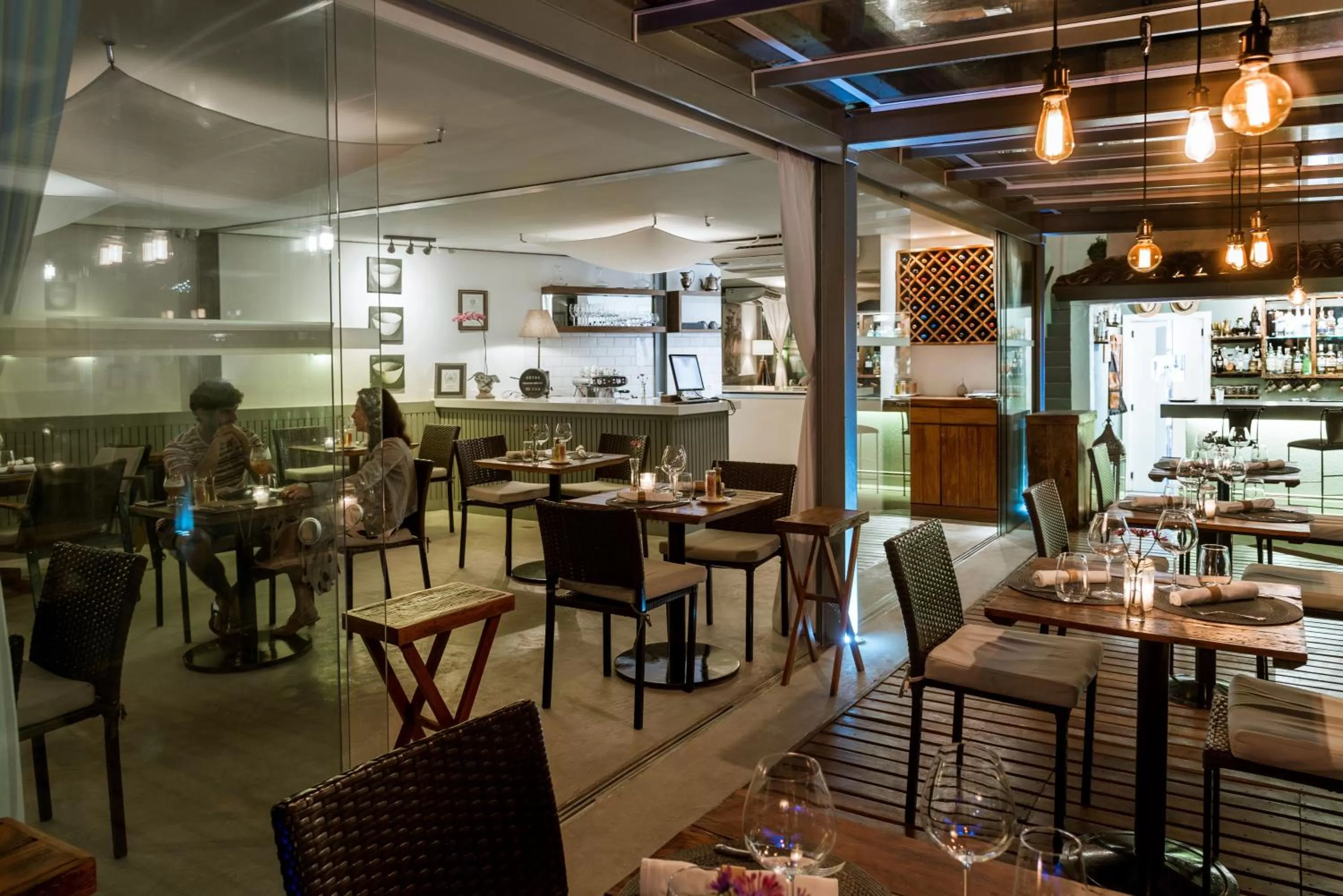 Restaurant/places to eat in Abracadabra Boutique Hotel