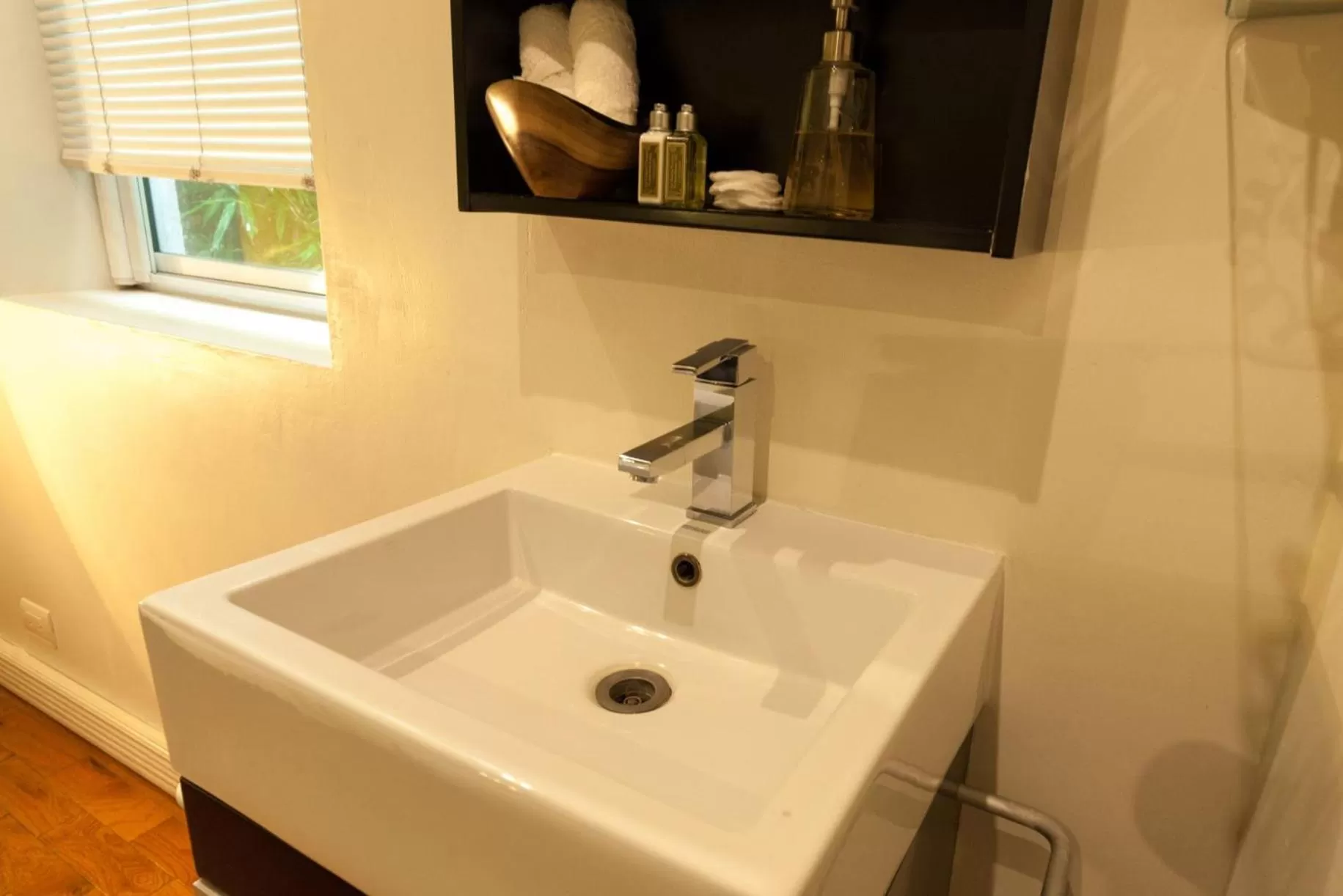 Toilet in Hotel Villa Condesa