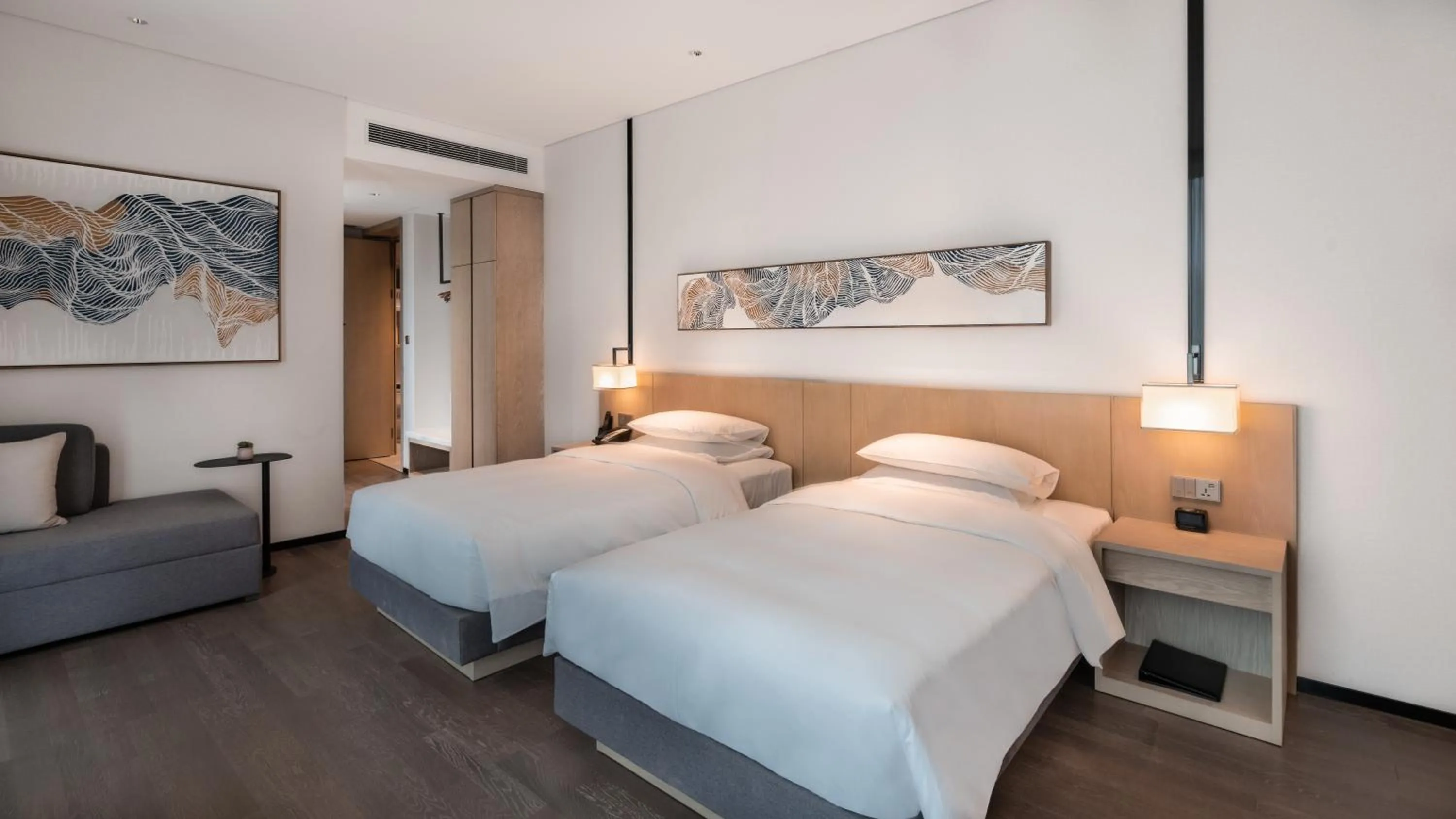 Bed in Hyatt Place Changsha Airport