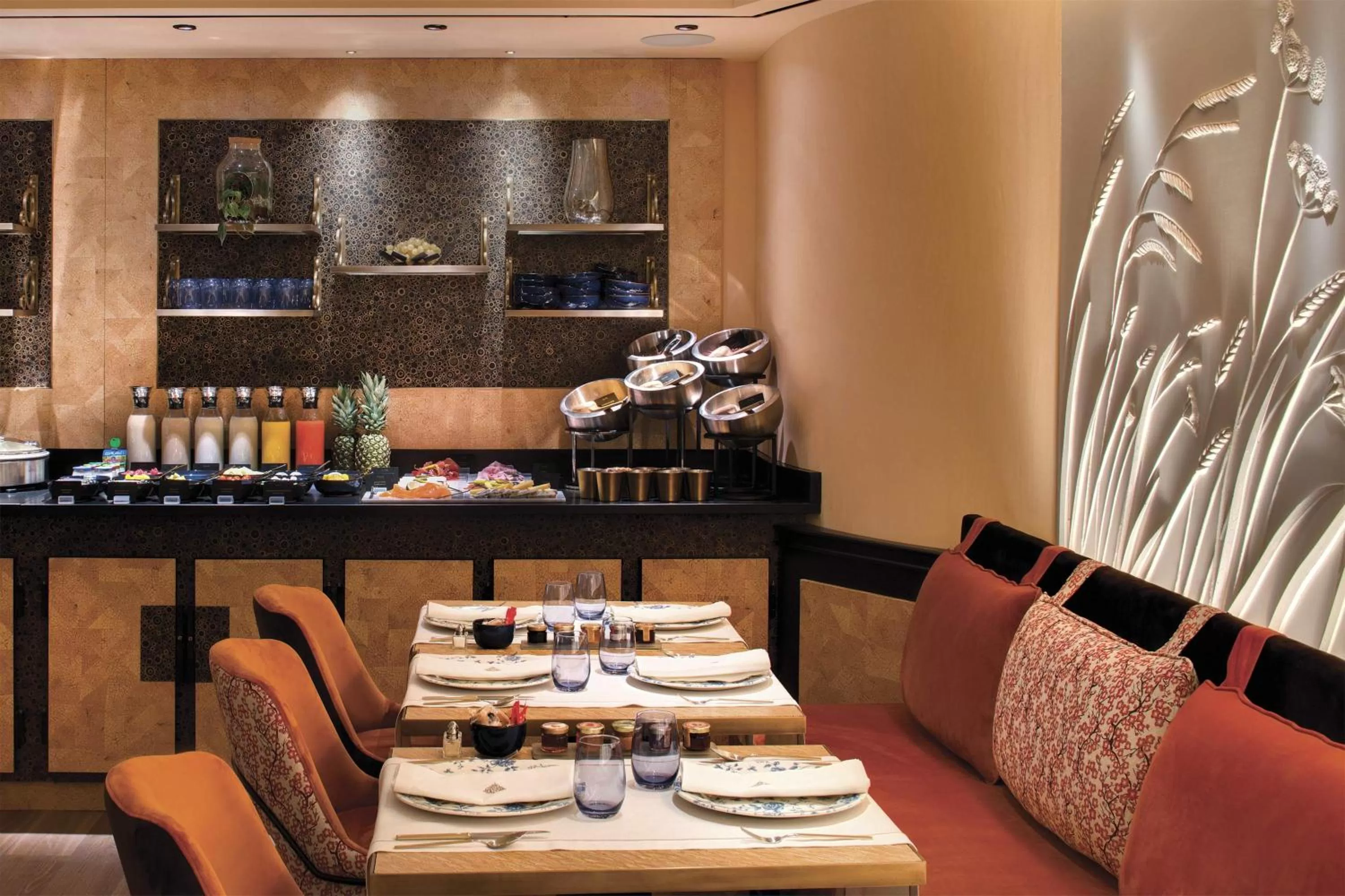 Breakfast in La Demeure Montaigne