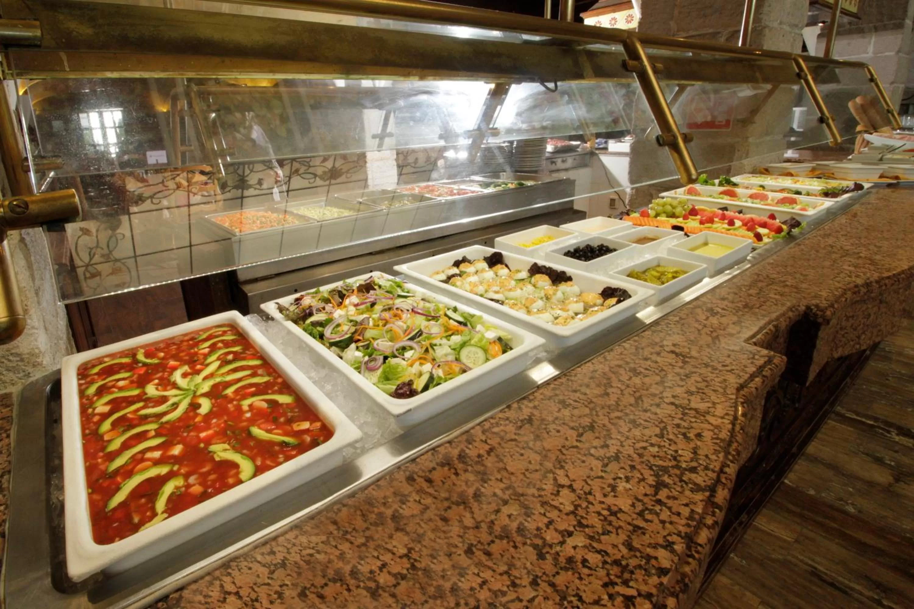 Restaurant/places to eat in Holiday Inn Queretaro Centro Historico by IHG