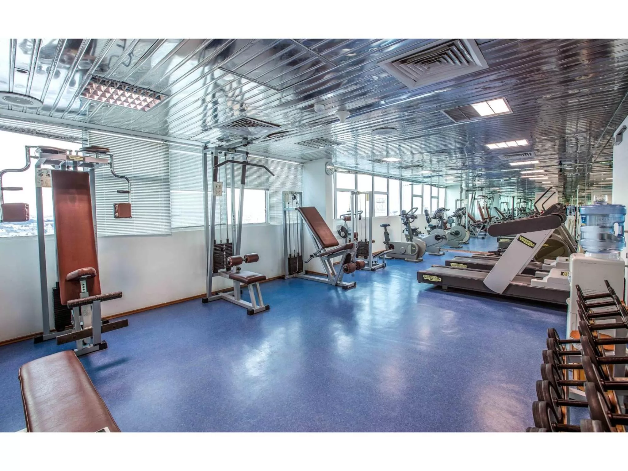 Fitness centre/facilities in Gulf Court Hotel